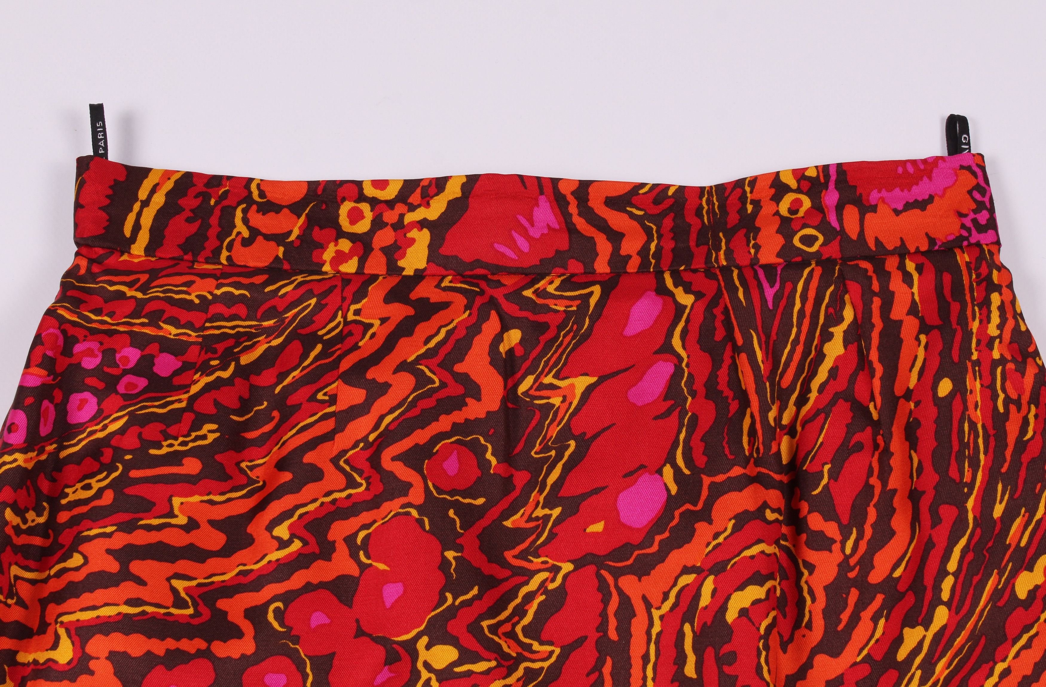 Givenchy Vintage Givenchy Boutiques Paisley Silk Mini Skirt Size 26" / US 2 / IT 38 - 4 Thumbnail