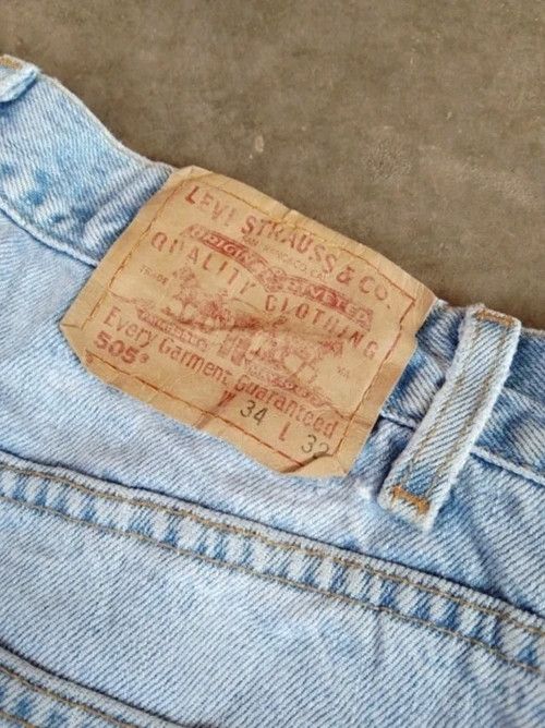 Levi's Vintage Levi's Jeans 505 Regular Straight Leg Denim 34x32 Size US 34 / EU 50 - 4 Thumbnail