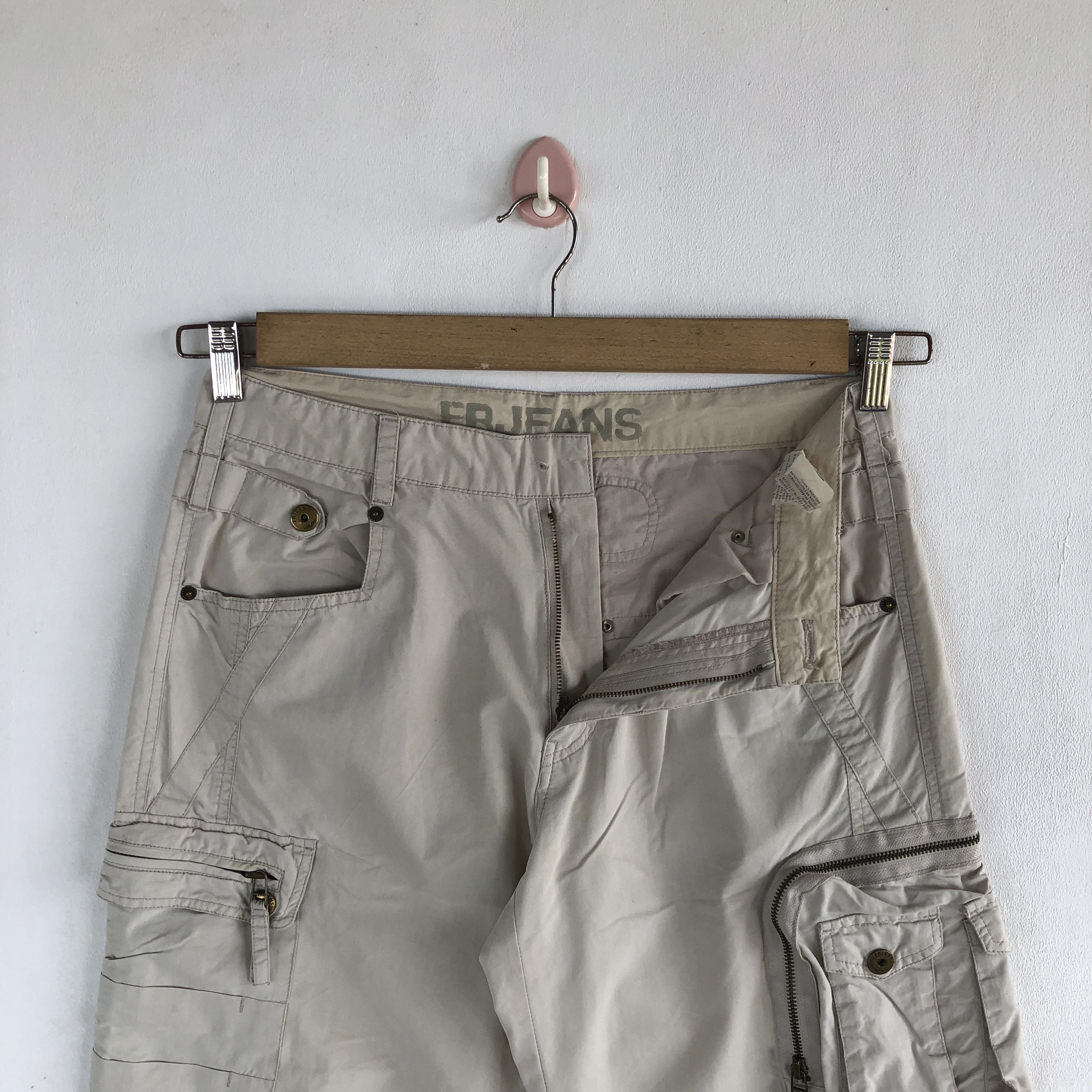 Japanese Brand × Vintage FRJ Jeans Cargo Pants Multi Pocket Gas Mask Cargo Trousers Size US 30 / EU 46 - 8 Thumbnail