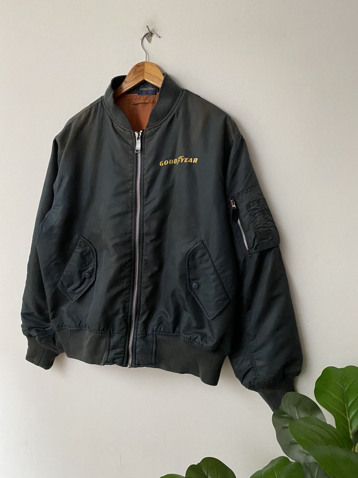 Japanese Brand × Vintage vintage Good Year Ma-1 bomber jacket faded Colour vintage Size US L / EU 52-54 / 3 - 2 Thumbnail