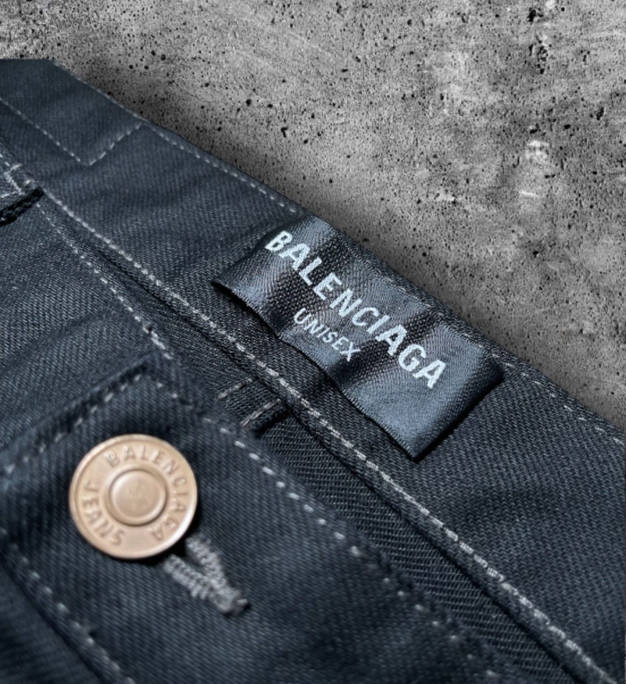 Balenciaga BALENCIAGA “CLASSIC NORMAL FIT BLACK JEANS” Size US 31 - 2 Thumbnail
