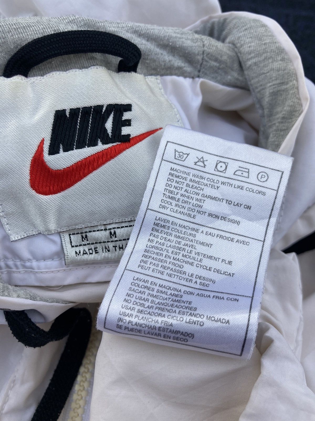 Nike × Vintage VINTAGE NIKE CENTER ANORAK Size US M / EU 48-50 / 2 - 10 Thumbnail