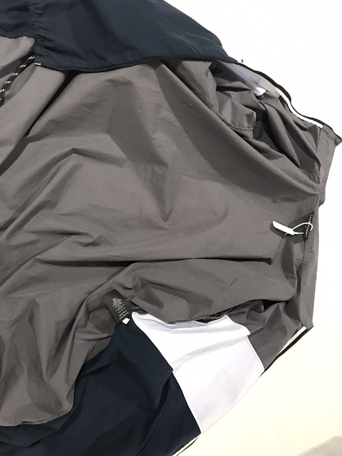 Balenciaga Balenciaga oversized jacket. 39. $1795 Size US M / EU 48-50 / 2 - 9 Thumbnail