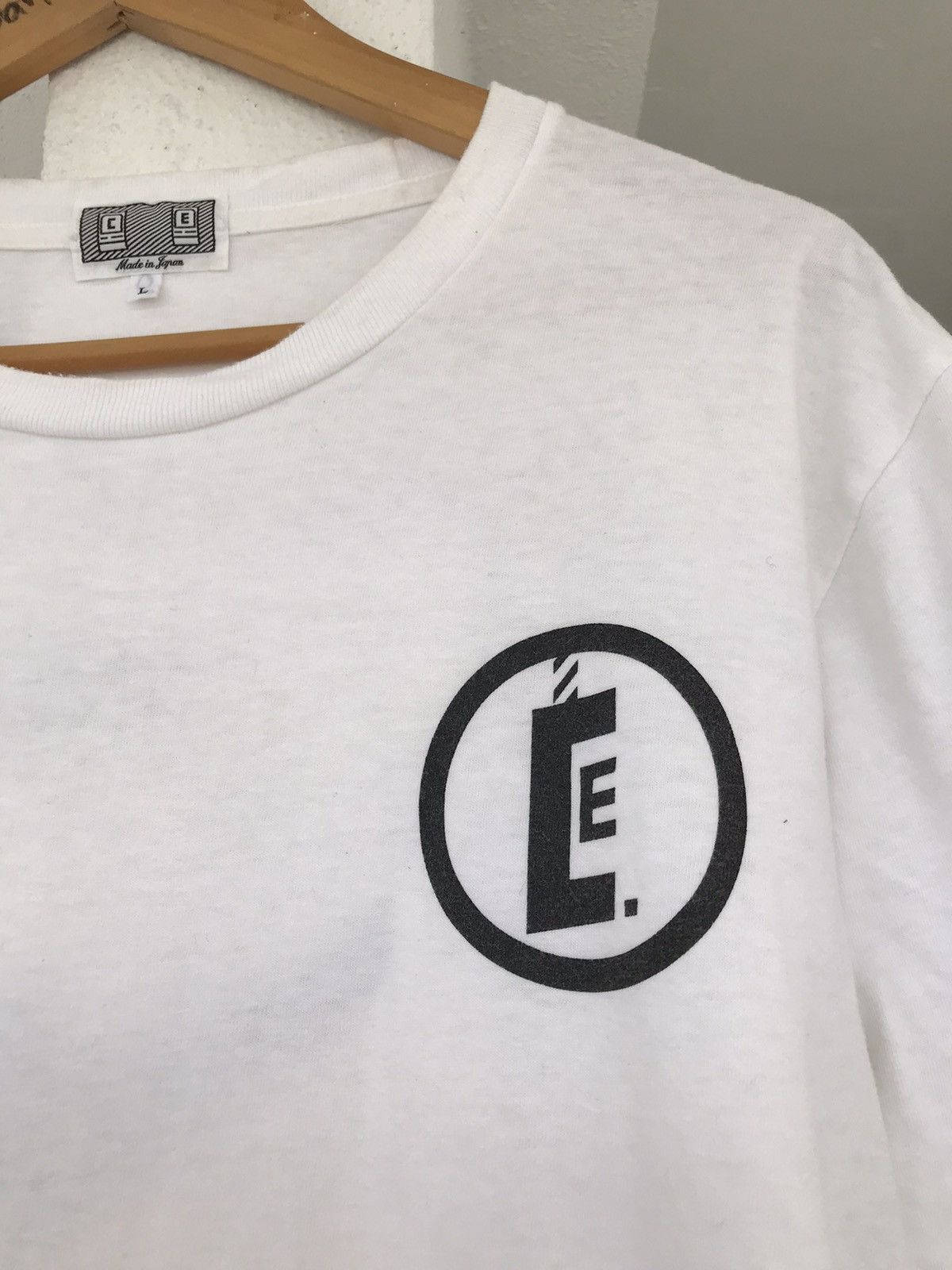Cav Empt Cav Empt nails polish big print Tee Size US L / EU 52-54 / 3 - 6 Thumbnail