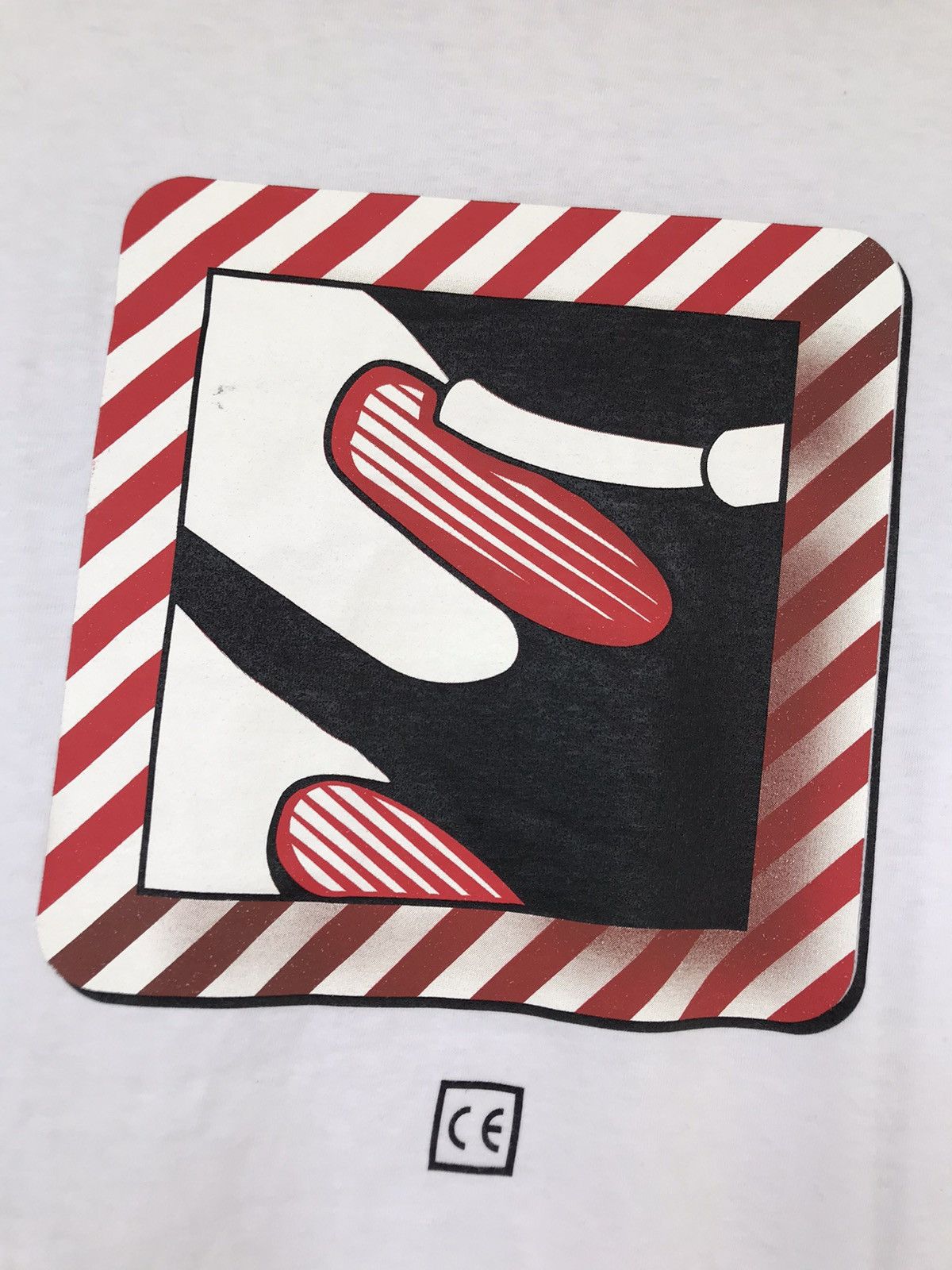 Cav Empt Cav Empt nails polish big print Tee Size US L / EU 52-54 / 3 - 10 Thumbnail