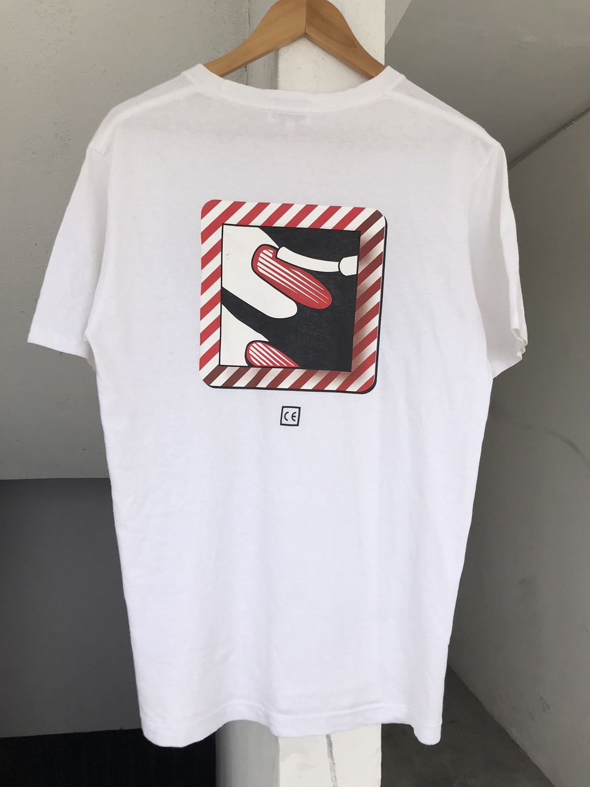 Cav Empt Cav Empt nails polish big print Tee Size US L / EU 52-54 / 3 - 9 Thumbnail