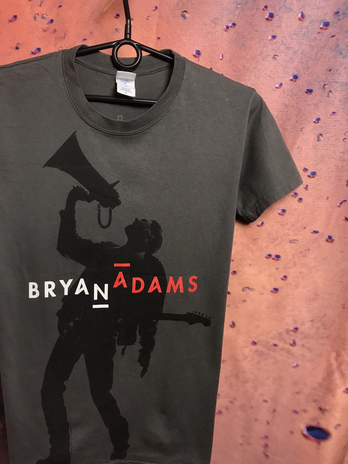 Band Tees × Vintage Vintage Bryan Adams band rock tee Size US S / EU 44-46 / 1 - 1 Thumbnail