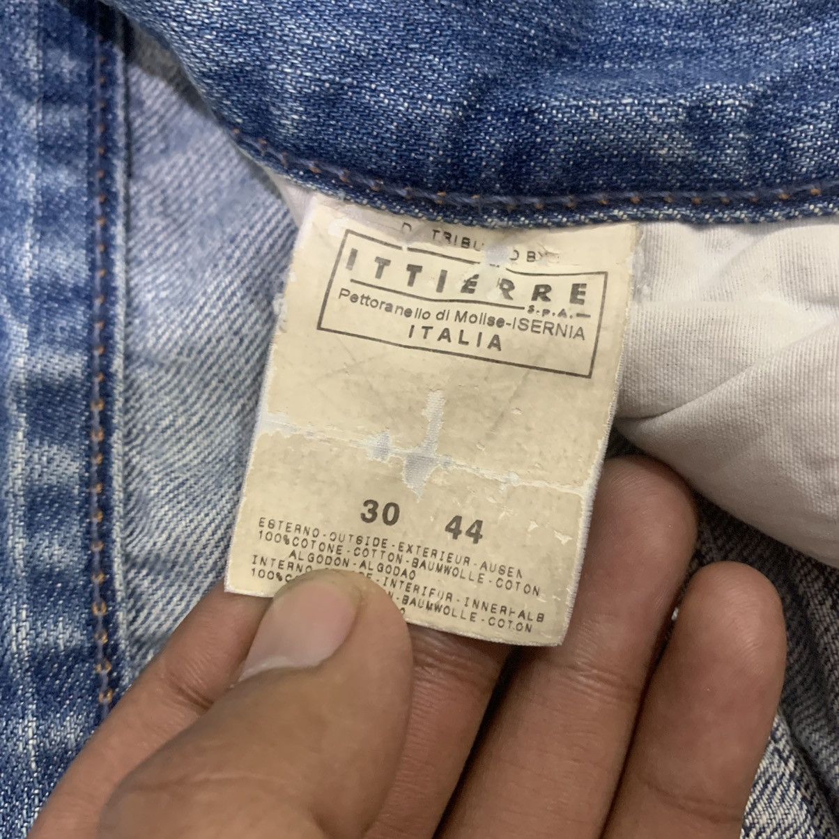 Dolce & Gabbana DOLCE&GABBANA Vtg Spellout Big Logo Disstressed Denim Jeans Size US 30 / EU 46 - 23 Thumbnail
