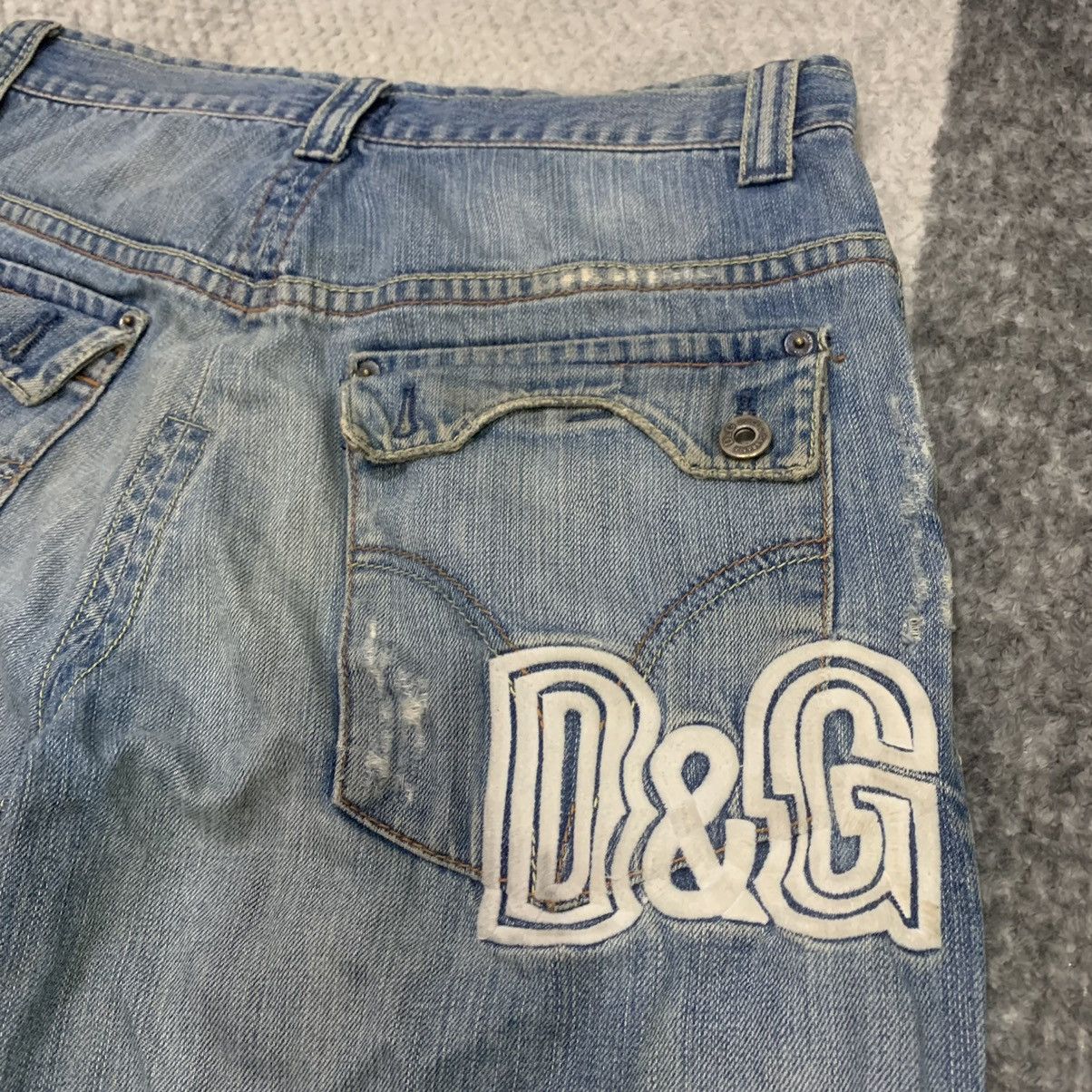 Dolce & Gabbana DOLCE&GABBANA Vtg Spellout Big Logo Disstressed Denim Jeans Size US 30 / EU 46 - 21 Thumbnail