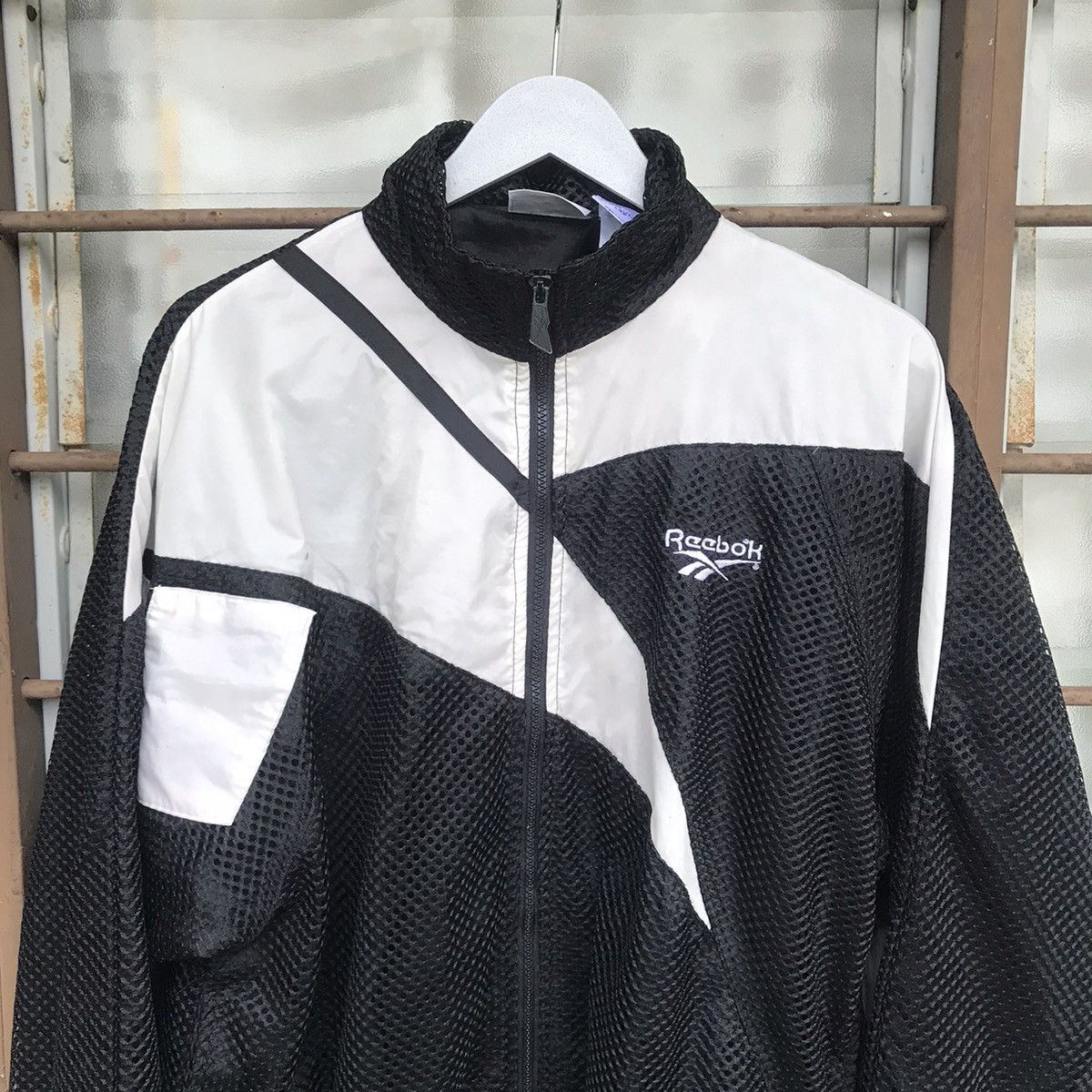 Reebok × Vintage RARE VTG 90S REEBOK MESH BAGGY jacket big Logo Size US L / EU 52-54 / 3 - 12 Thumbnail