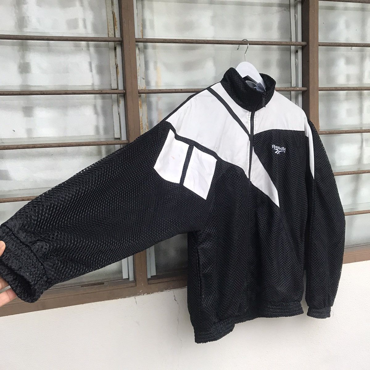 image of 80S-90S Reebok Mesh Baggy Jacket Big Logo in Black, Men's (Size Large)