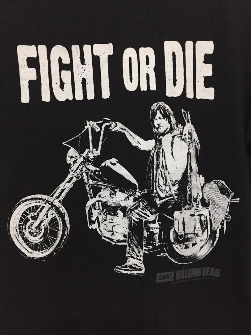 Other The Walking Dead 2015 Shirt/ Fight or Die. Size US M / EU 48-50 / 2 - 3 Thumbnail