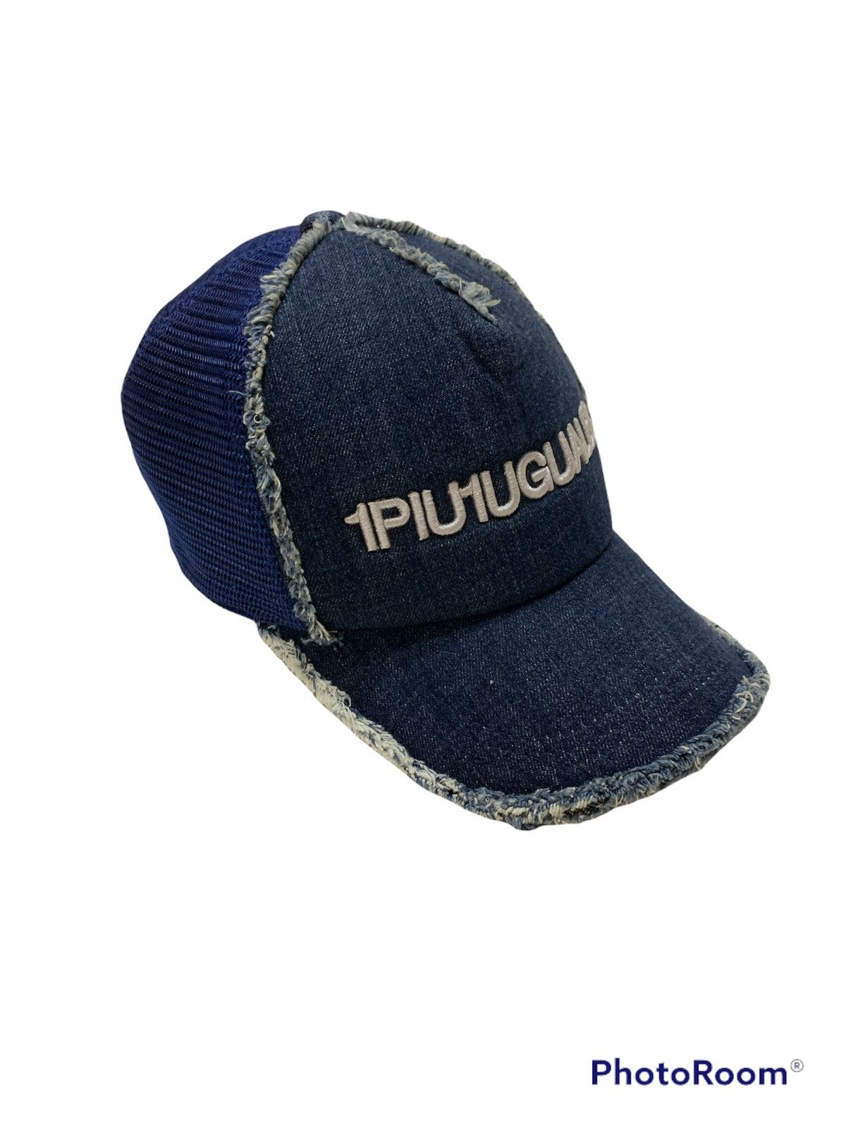 1PIU1UGUALE3 DENIM DESTROYED TRUCKER CAP HAT
