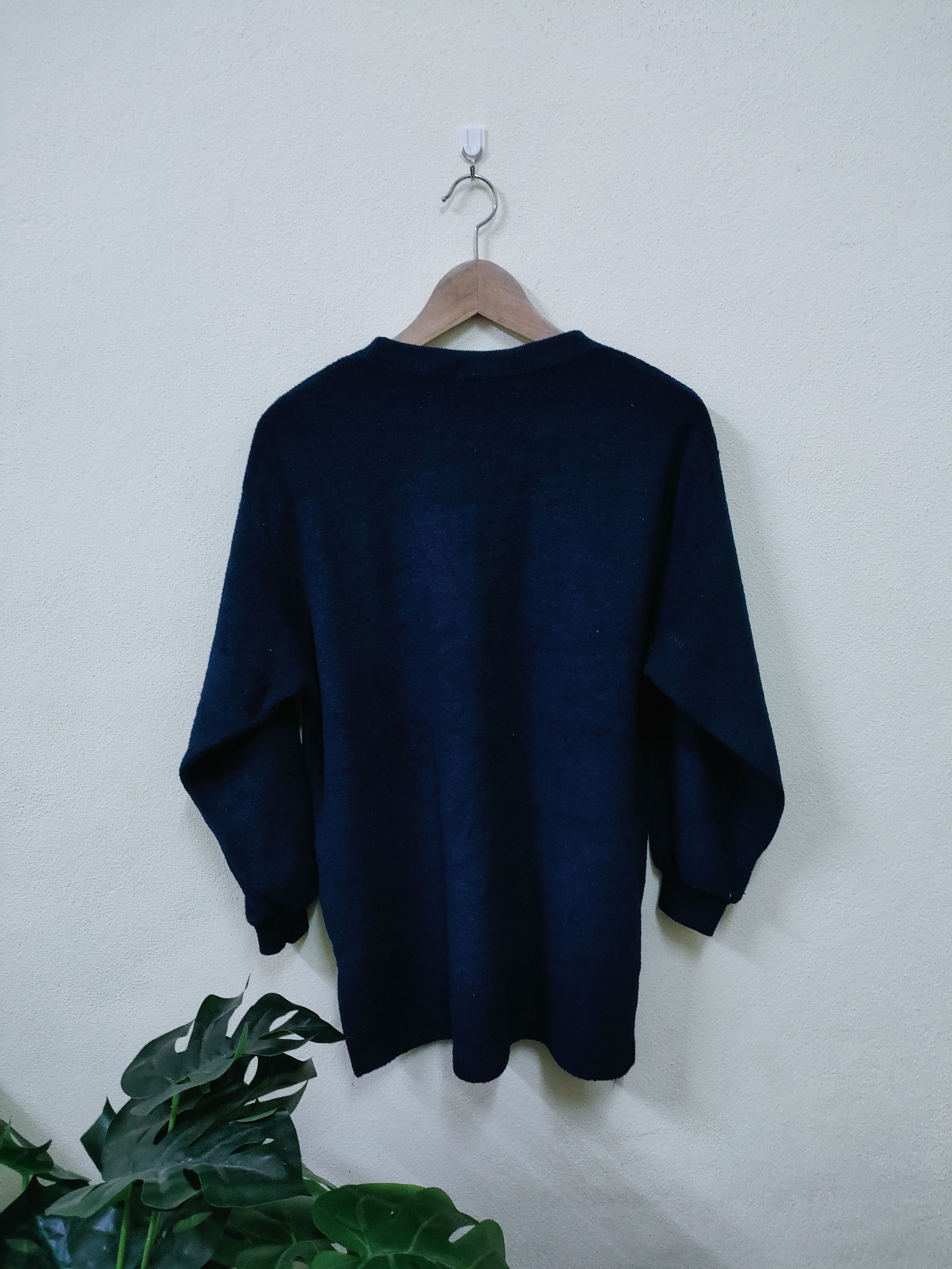 Rodhos Valentino Spellout Fleece Sweatshirts