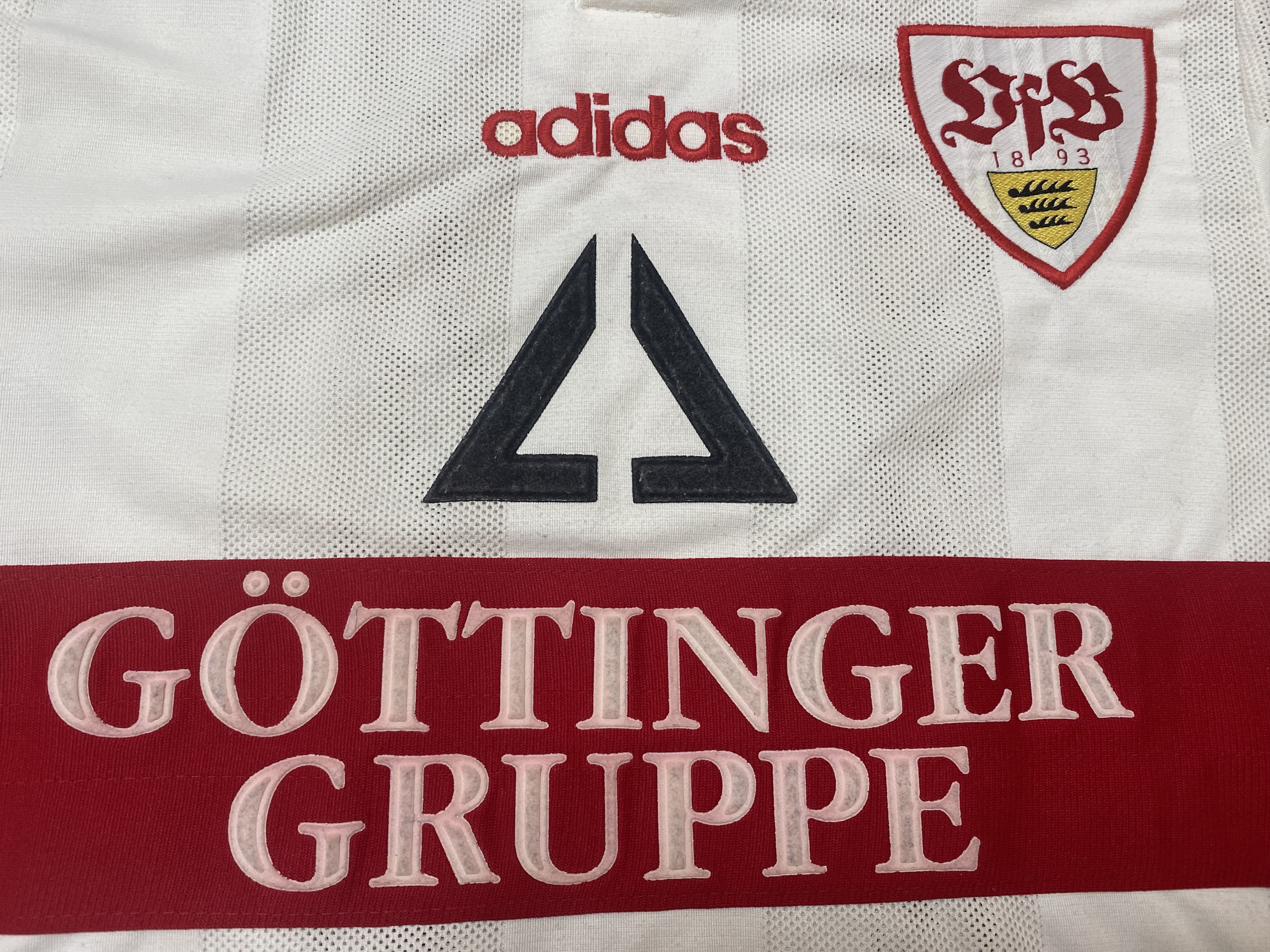 Adidas VFB STUTTGART 1997 1998 HOME FOOTBALL SHIRT SOCCER JERSEY Size US S / EU 44-46 / 1 - 3 Thumbnail