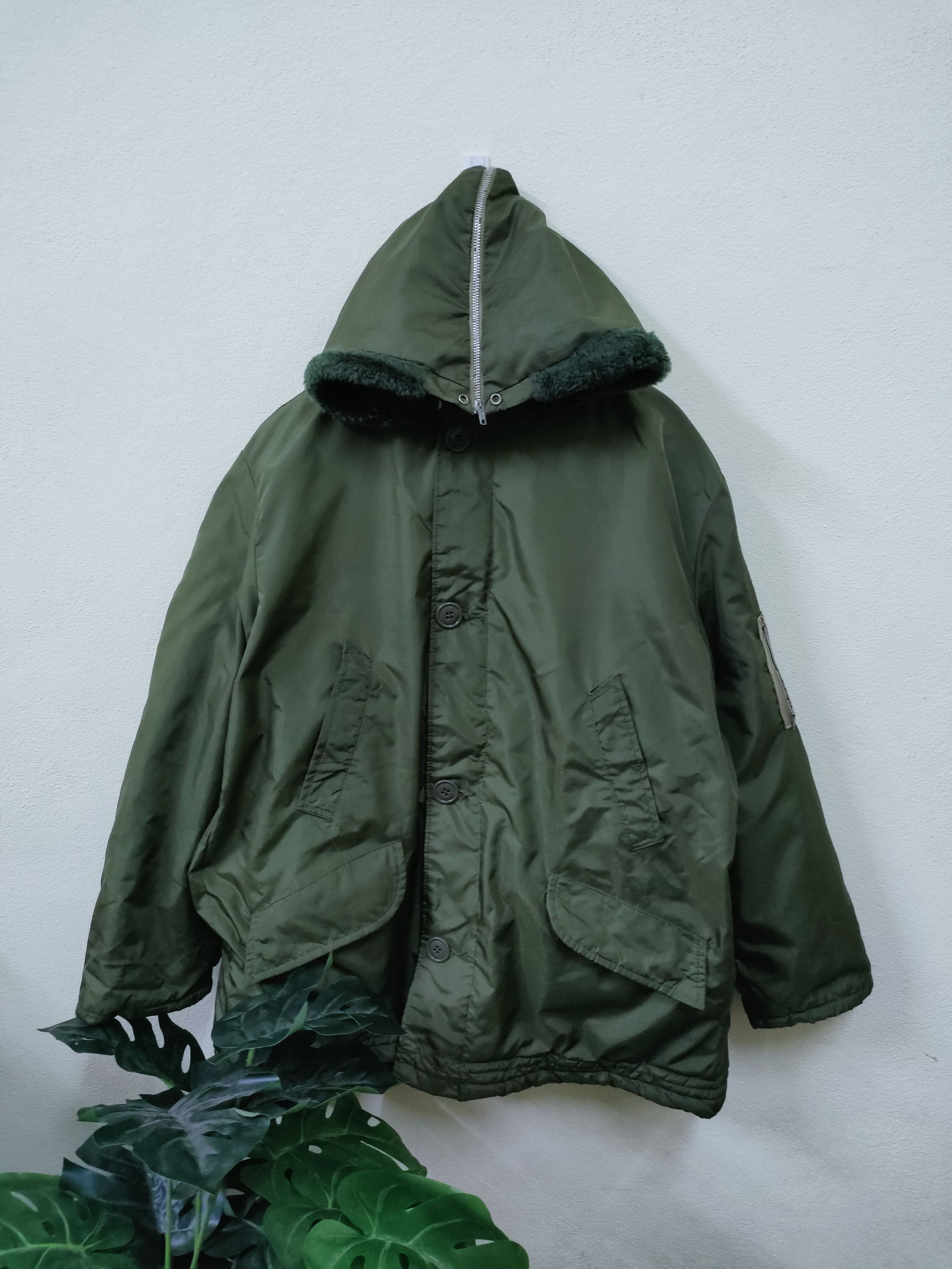 Vintage Vintage Flight Jacket Military Line Fur Hoodie Size US M / EU 48-50 / 2 - 1 Thumbnail