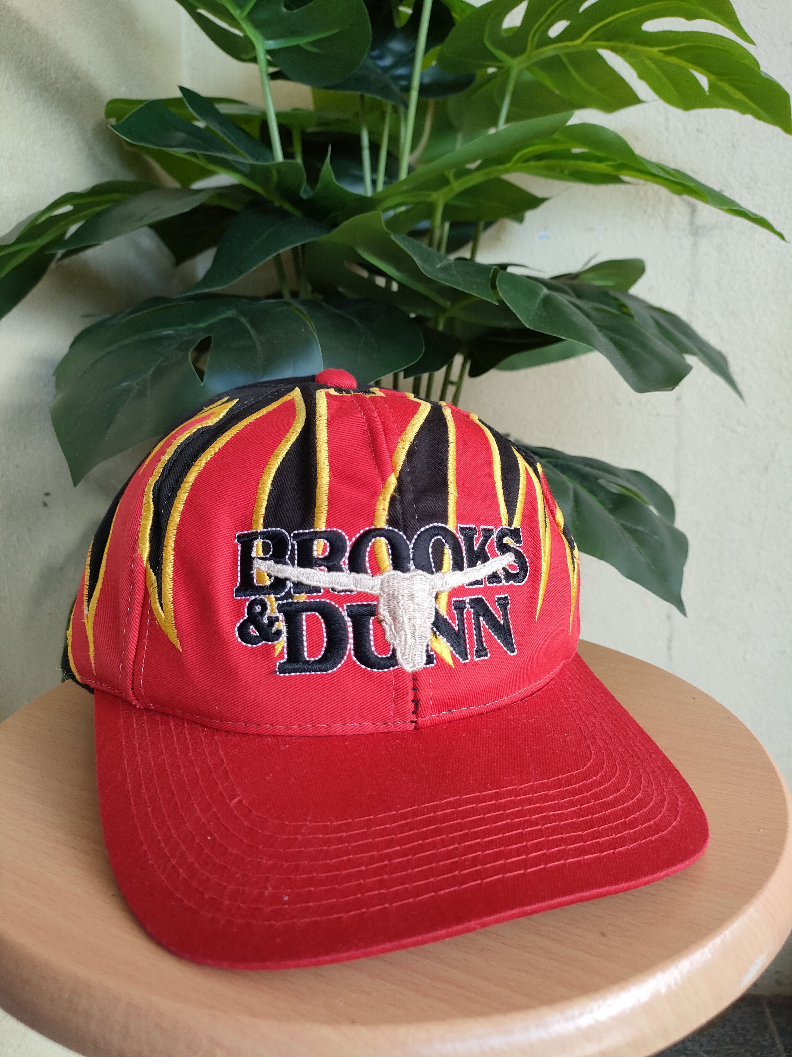 Brooks × Vintage Vintage Brooks&Dunn Fire Flames Cap Size ONE SIZE - 1 Thumbnail