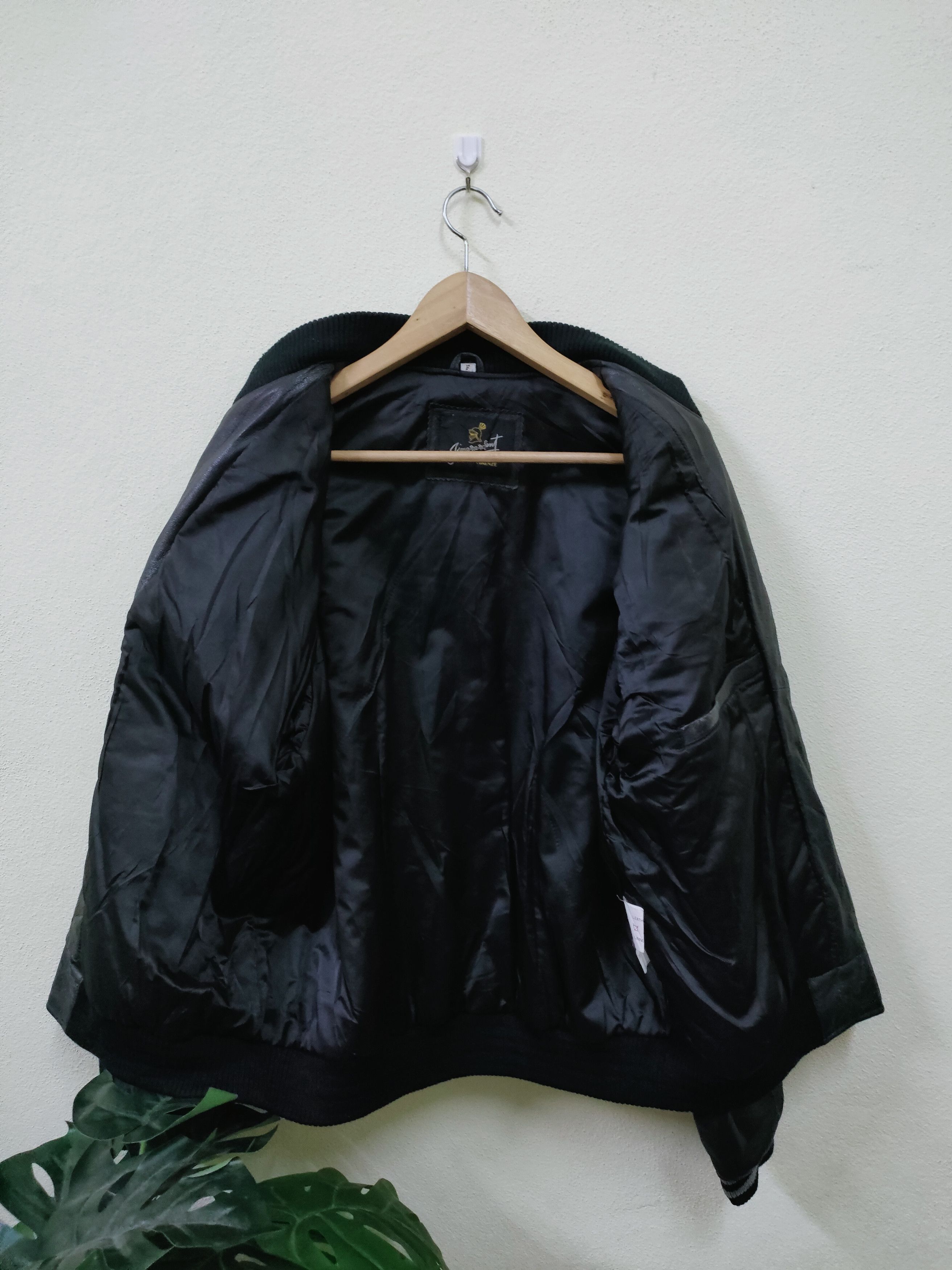 NFL Vintage Raiders NFL Leather Jacket Size US L / EU 52-54 / 3 - 4 Thumbnail