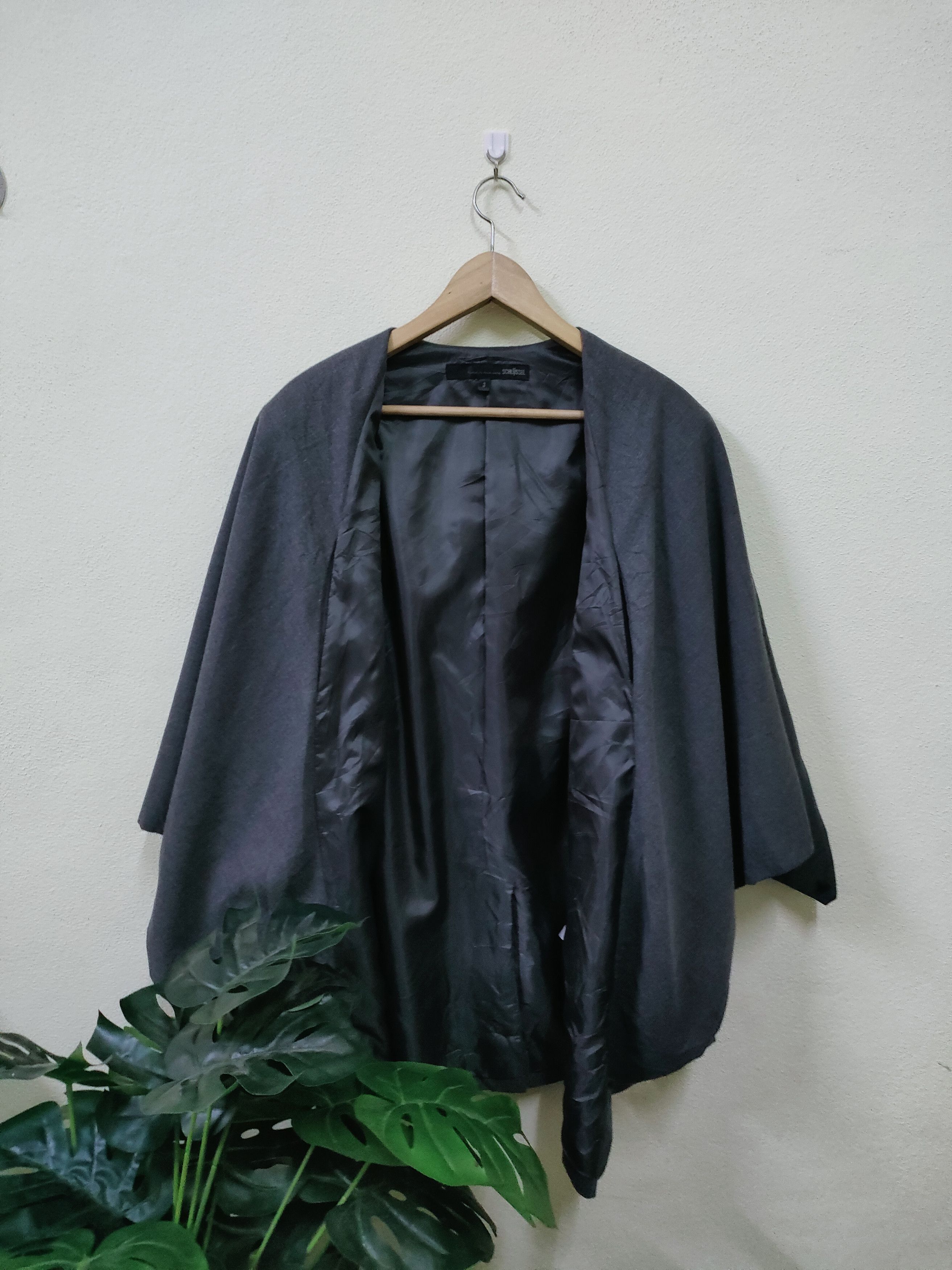 Schlussel Schlussel Cloacks Rare Design Size US M / EU 48-50 / 2 - 3 Thumbnail