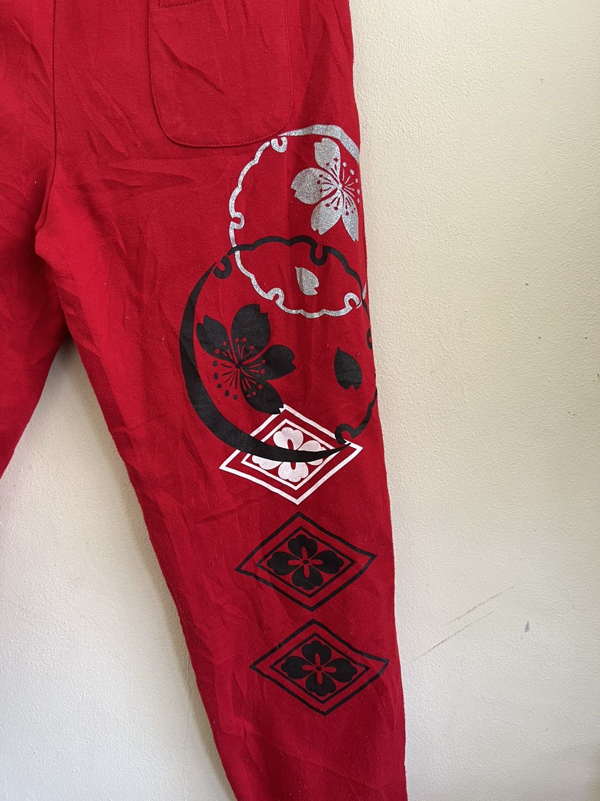 Japanese Brand × Vintage Vintage Dragon Joggers Pant Size US 30 / EU 46 - 10 Thumbnail