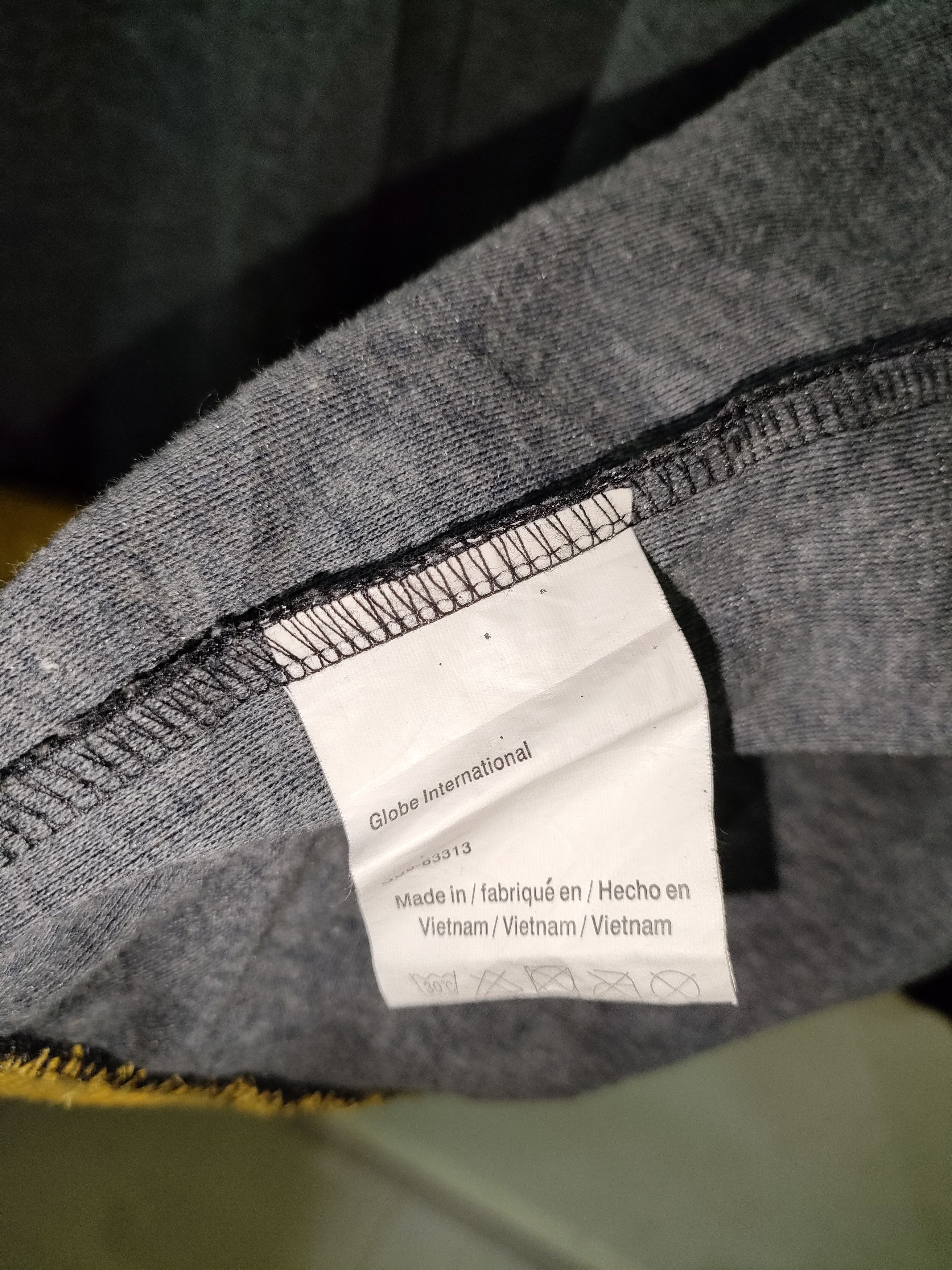Globe Globe Skateboard Sweaters Size US L / EU 52-54 / 3 - 4 Thumbnail