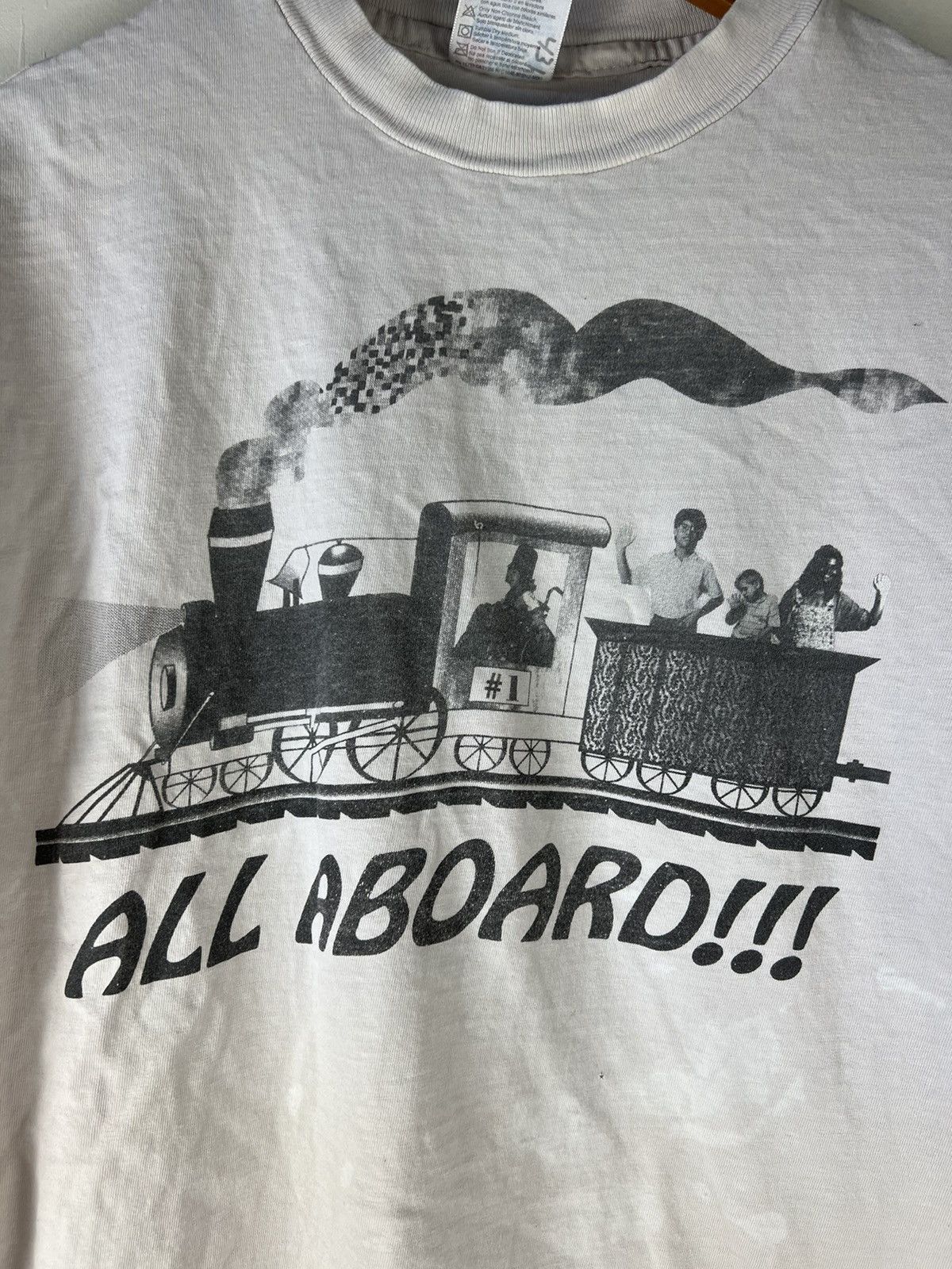 Vintage Vintage 1993-1994 Disabilities Awareness Tee Size US L / EU 52-54 / 3 - 4 Thumbnail