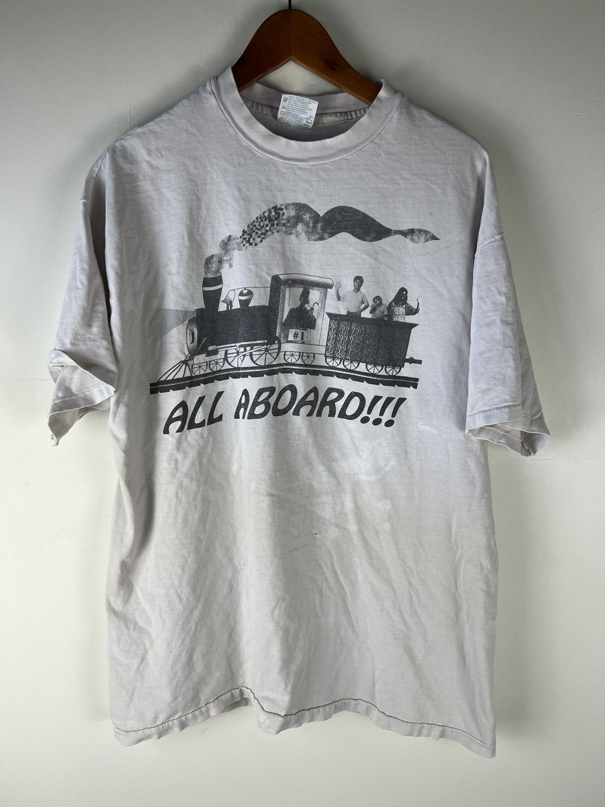 Vintage Vintage 1993-1994 Disabilities Awareness Tee Size US L / EU 52-54 / 3 - 1 Thumbnail