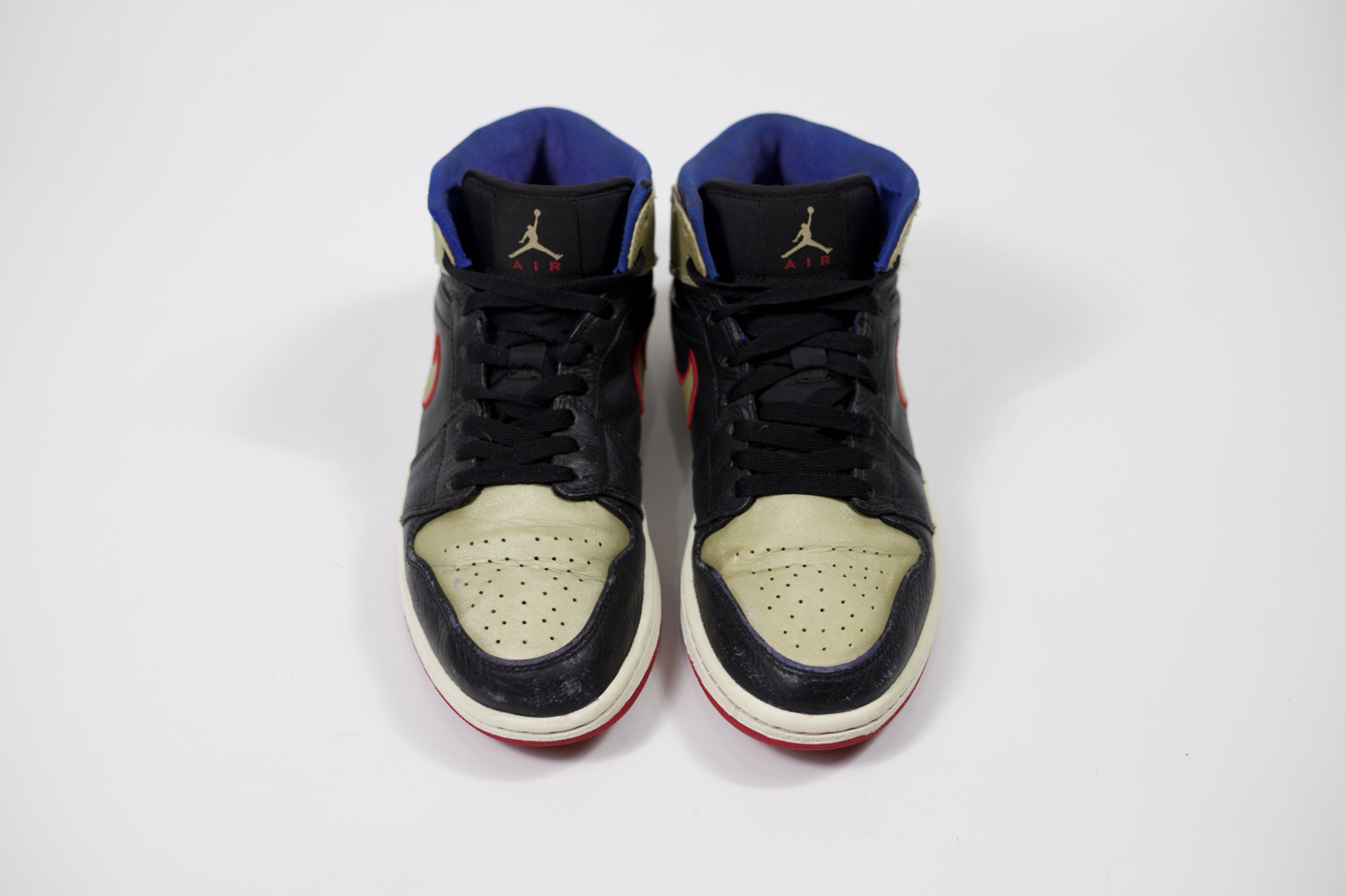 Jordan Brand 2013 Air Jordan 1 Mid "Black Gold Red" Size US 8.5 / EU 41-42 - 11 Thumbnail