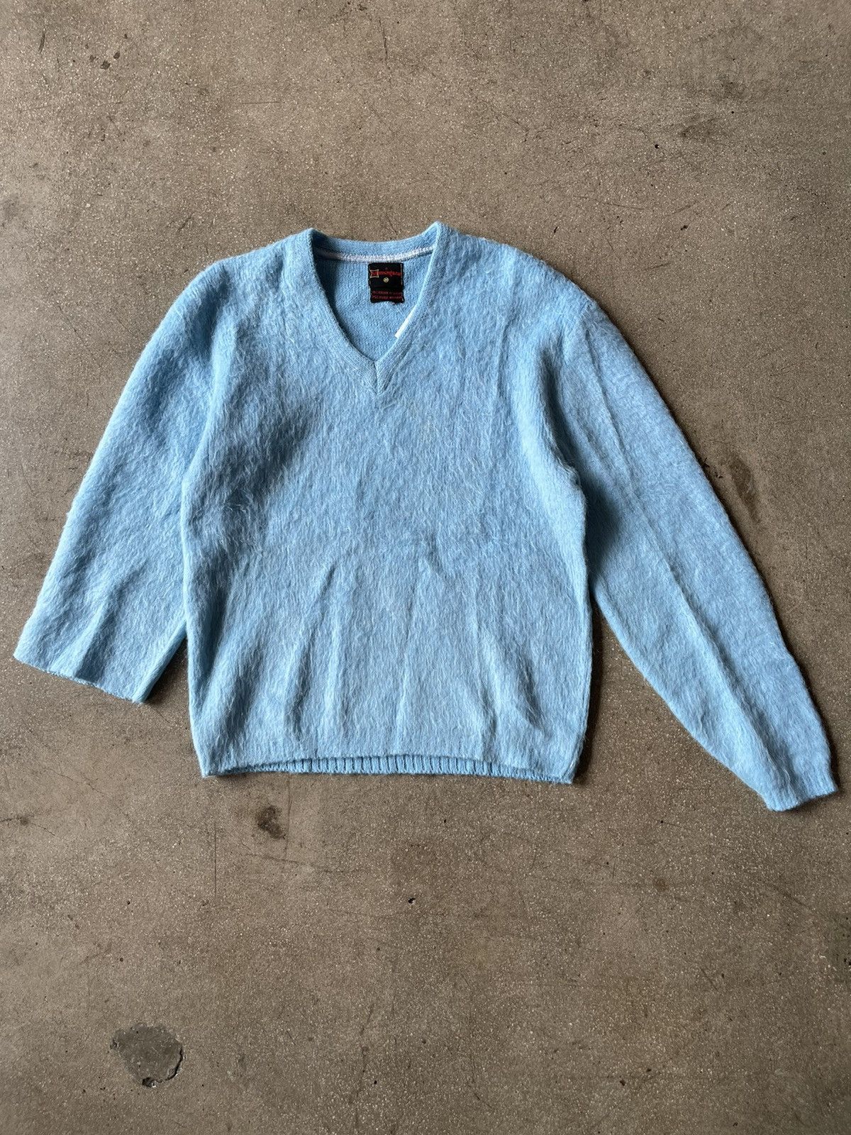 Vintage 60s Asymmetric sleeve shaggy mohair sweater Size US M / EU 48-50 / 2 - 1 Thumbnail