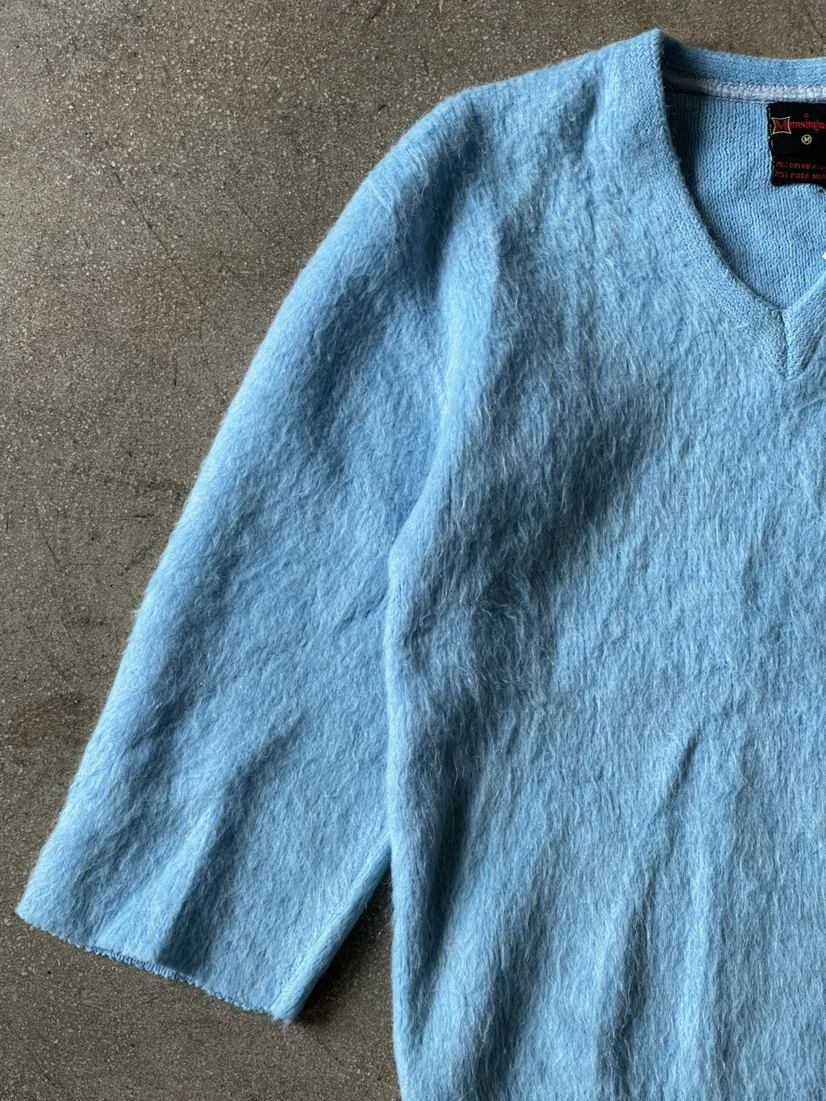 Vintage 60s Asymmetric sleeve shaggy mohair sweater Size US M / EU 48-50 / 2 - 2 Thumbnail