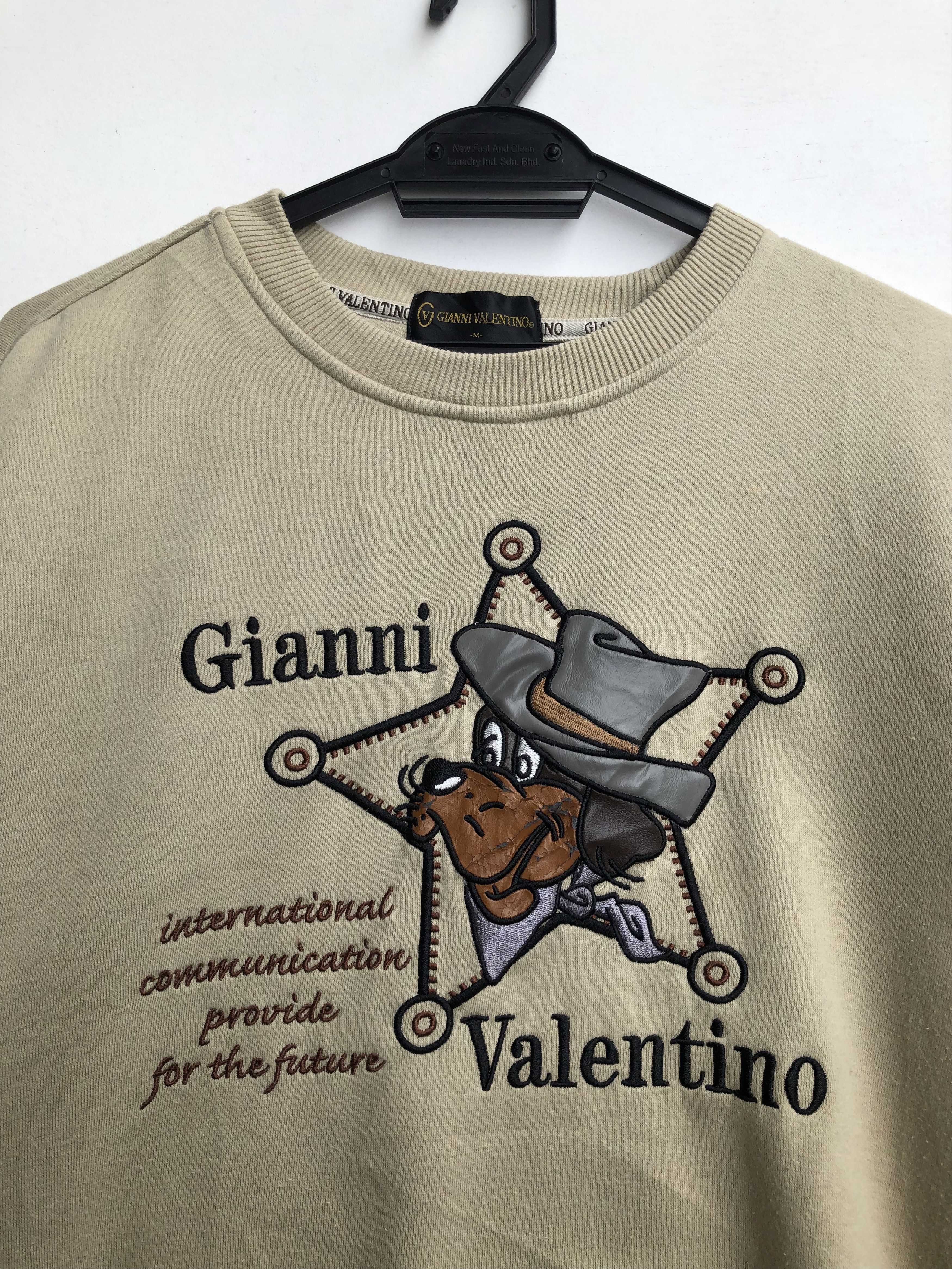 Gianni Valentino RARE VINTAGE GIANNI VALENTINO EMBROIDERIES SWEATSHIRT Size US M / EU 48-50 / 2 - 2 Thumbnail