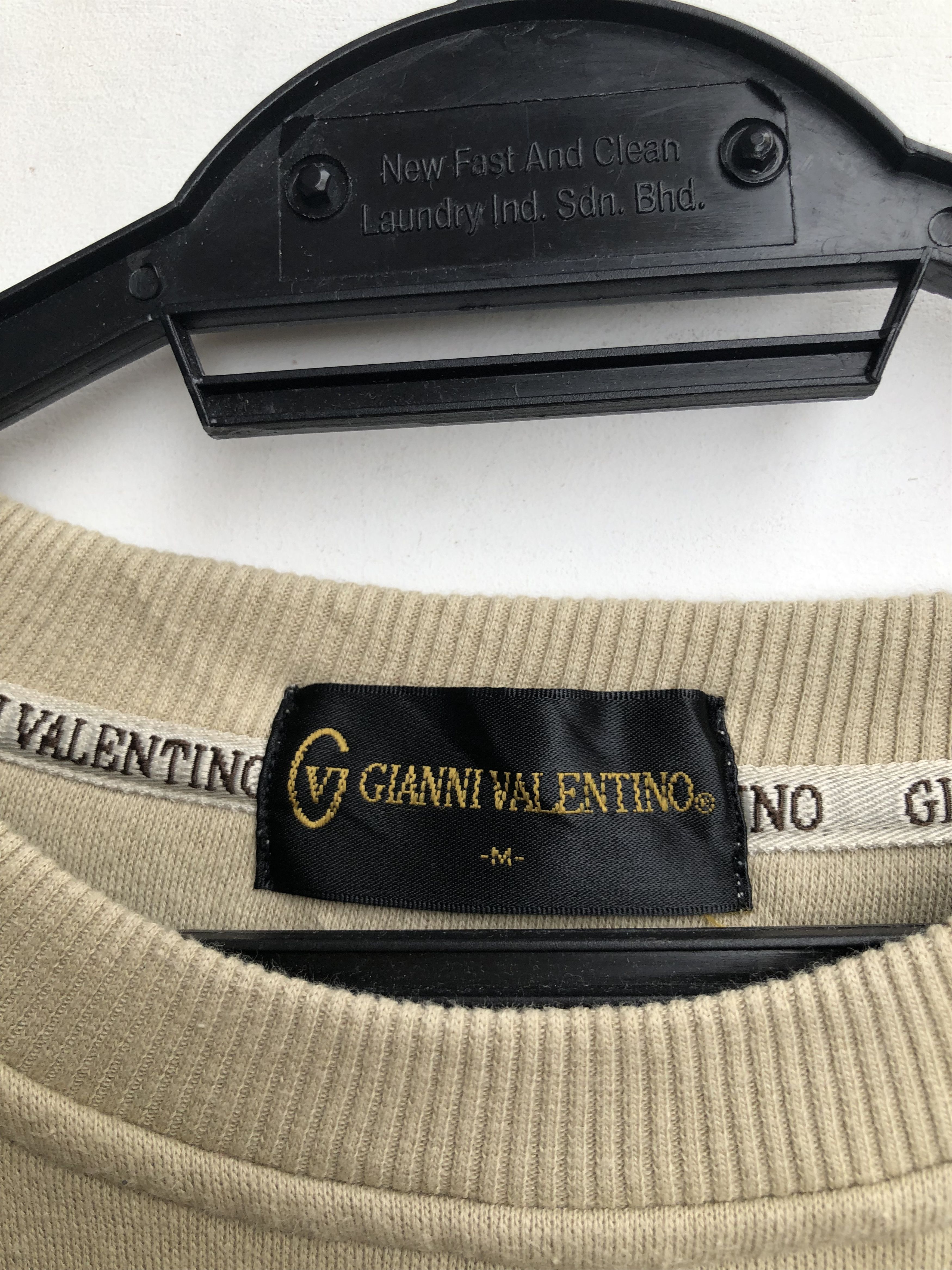 Gianni Valentino RARE VINTAGE GIANNI VALENTINO EMBROIDERIES SWEATSHIRT Size US M / EU 48-50 / 2 - 5 Thumbnail