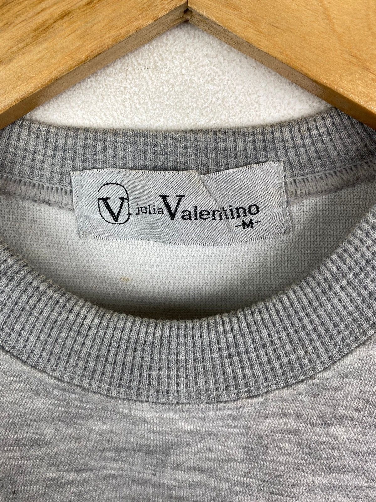 Valentino × Vintage VINTAGE JULIA VALENTINO SMALL LOGO SWEATSHIRT PULLOVER Size US M / EU 48-50 / 2 - 4 Thumbnail