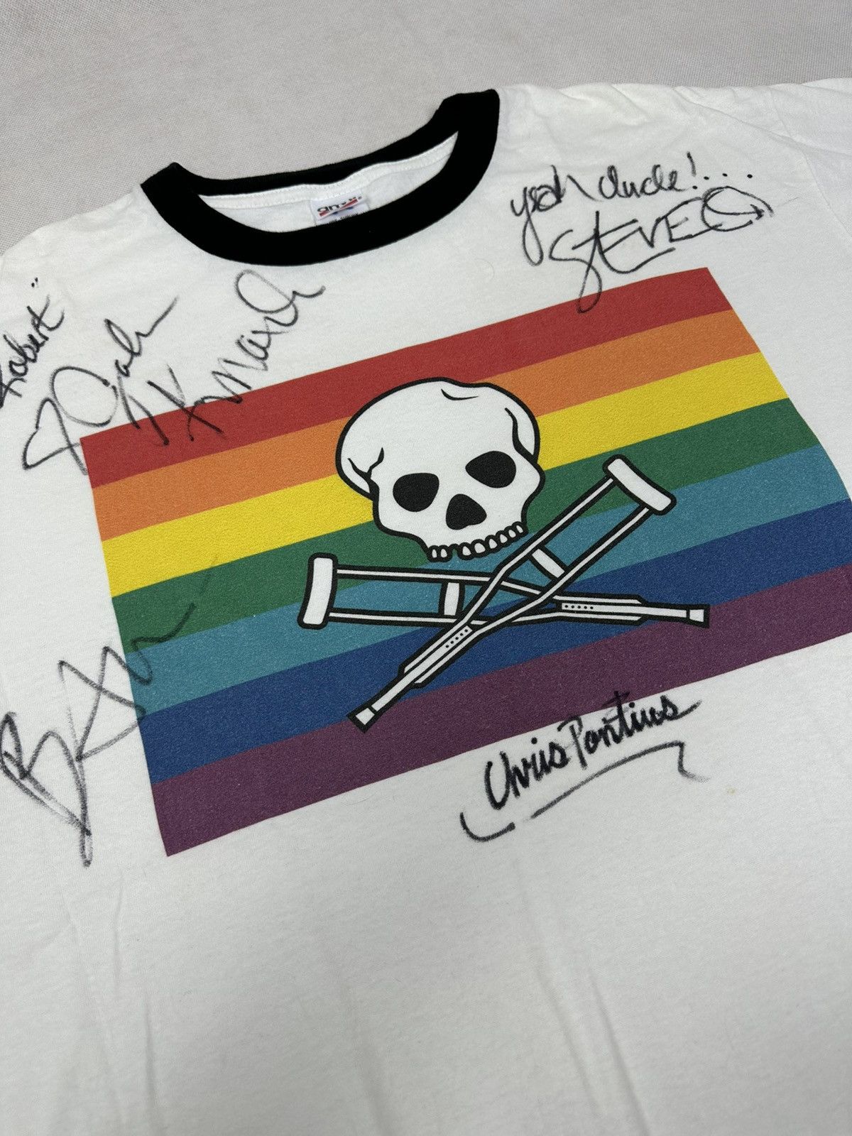 Vintage RARE vintage jackass mtv tee signed by crew members Size US XL / EU 56 / 4 - 3 Thumbnail