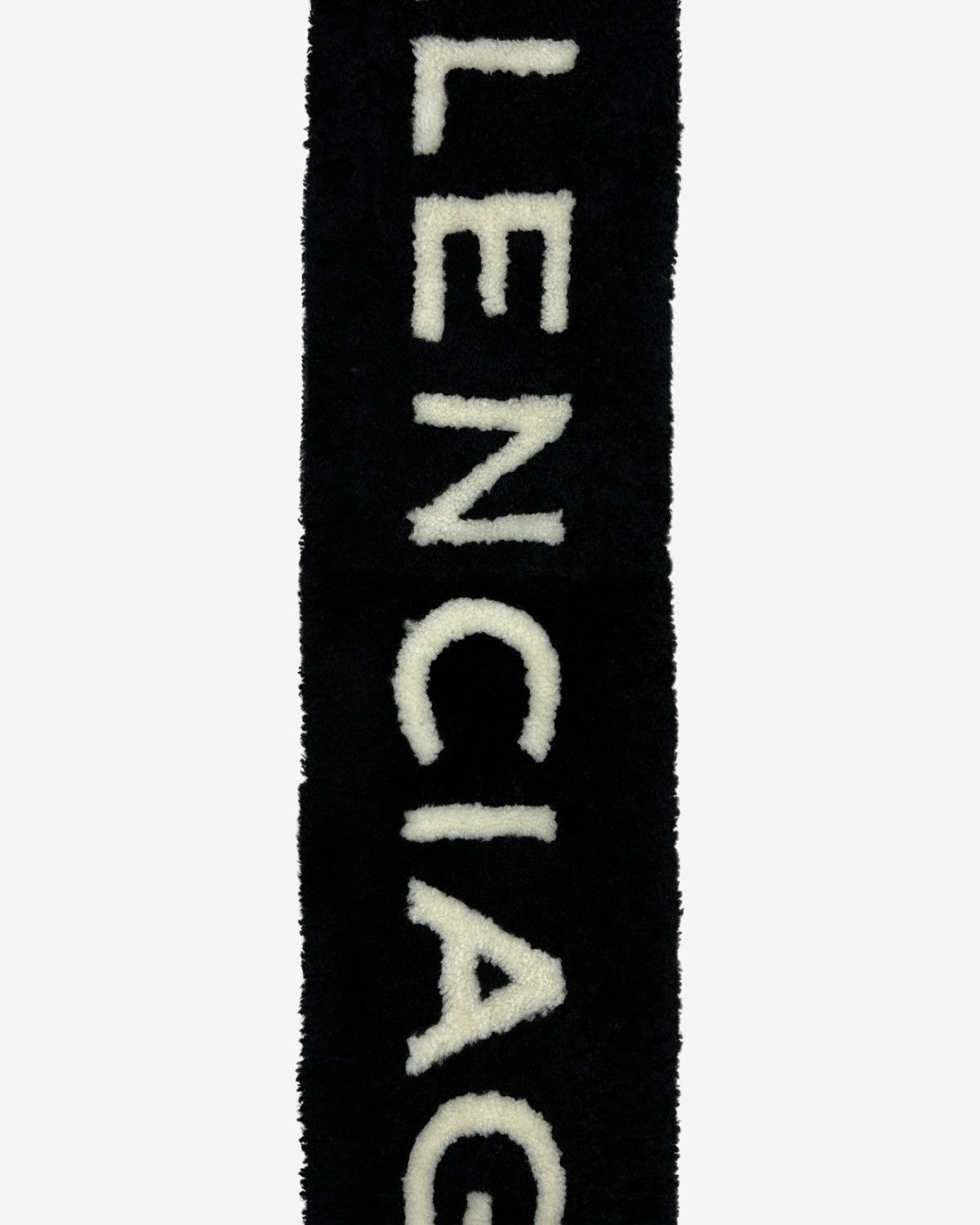 Balenciaga *3k* Balenciaga XL Real Fur Logo Scarf Size ONE SIZE - 4 Thumbnail