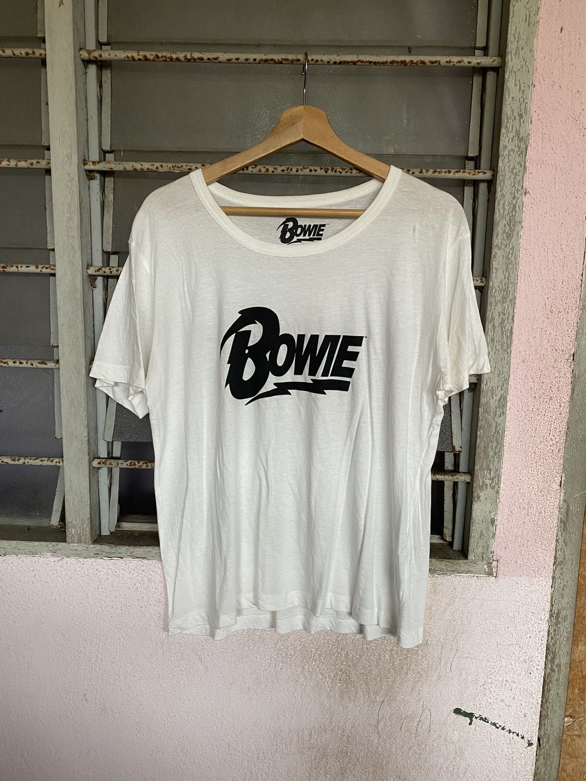 Band Tees × Japanese Brand ⚡️Rare⚡️ David Bowie @2016 Spellout Singer Song Rock Tees Size L / US 10 / IT 46 - 5 Thumbnail