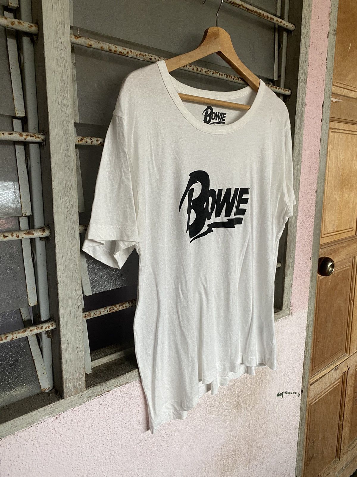 Band Tees × Japanese Brand ⚡️Rare⚡️ David Bowie @2016 Spellout Singer Song Rock Tees Size L / US 10 / IT 46 - 4 Thumbnail