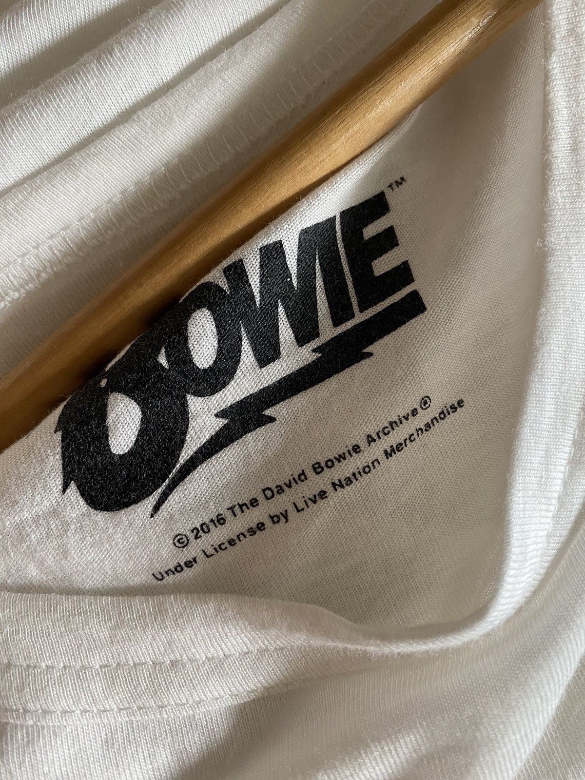 Band Tees × Japanese Brand ⚡️Rare⚡️ David Bowie @2016 Spellout Singer Song Rock Tees Size L / US 10 / IT 46 - 6 Thumbnail