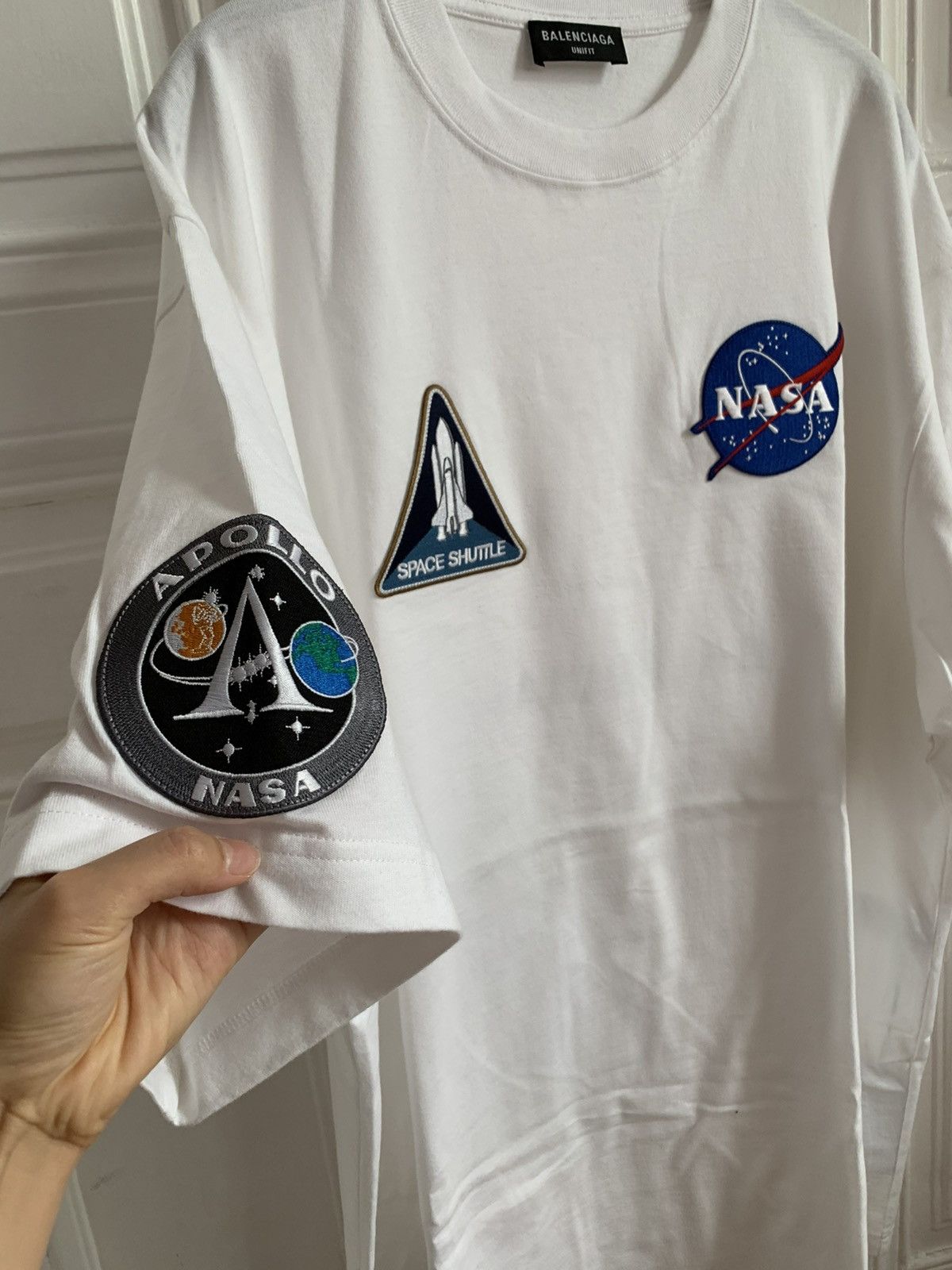 Balenciaga WHITE NASA T-Shirt Size US XXS / EU 40 - 2 Thumbnail