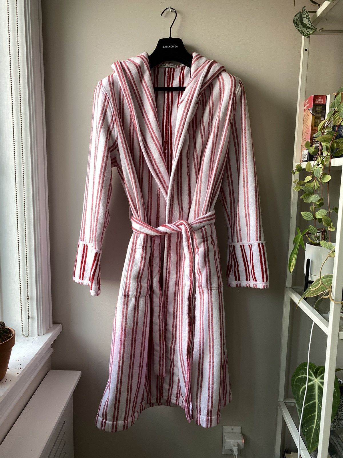 Balenciaga Balenciaga Robe Coat Resort 17 Size US M / EU 48-50 / 2 - 2 Thumbnail