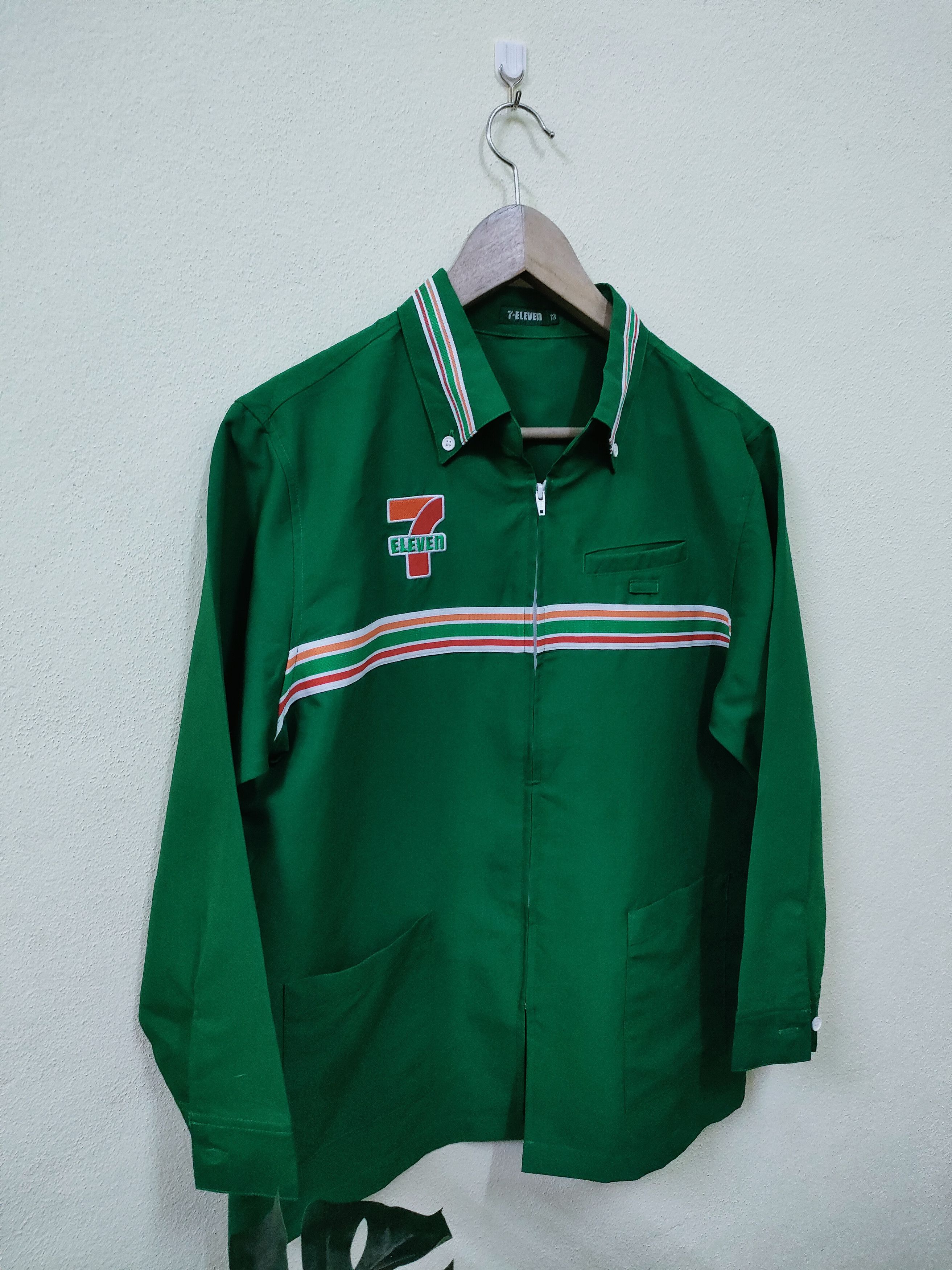 Other 7 Eleven Worker Jacket Long Sleeve Size US M / EU 48-50 / 2 - 4 Thumbnail