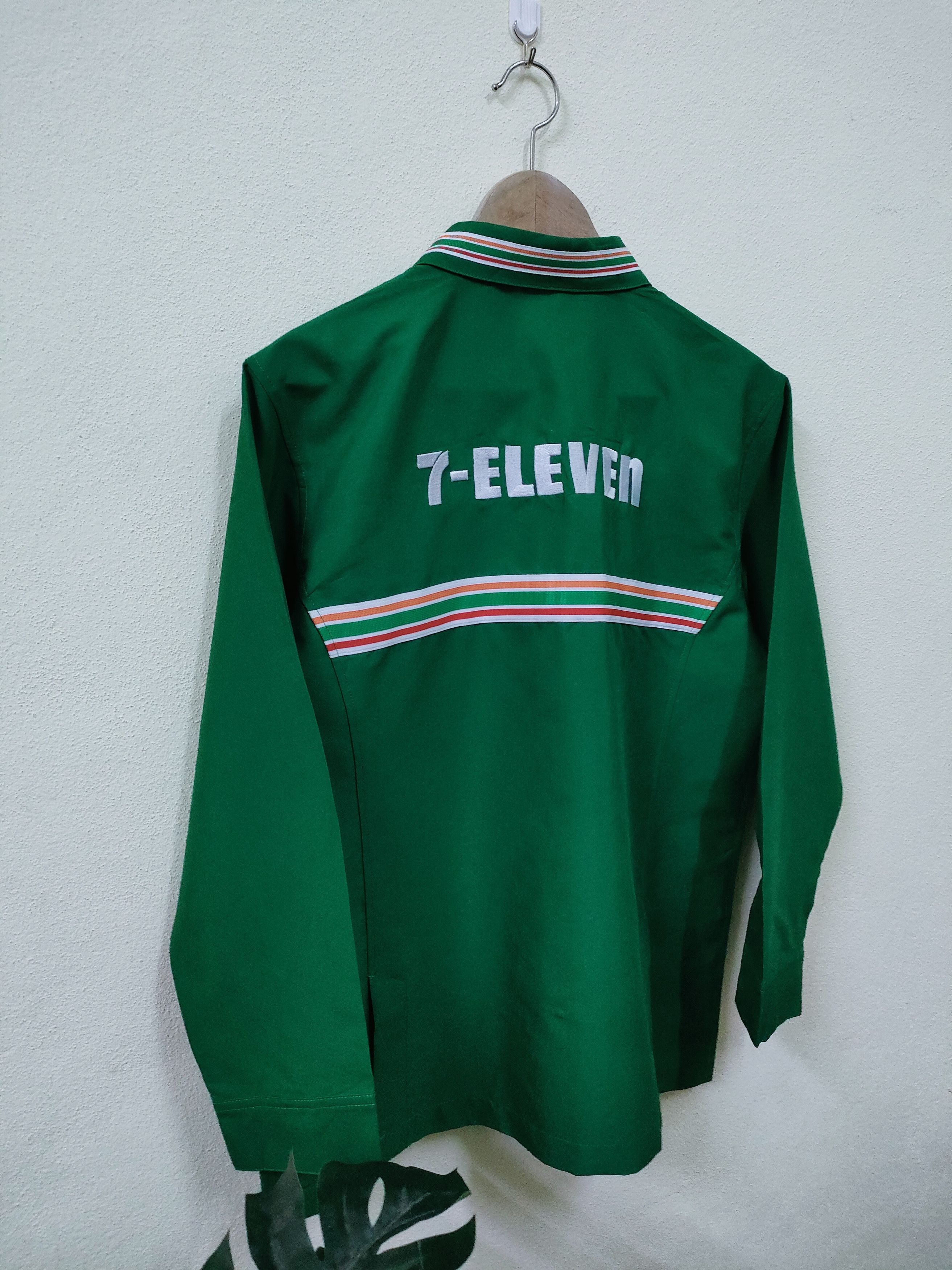 Other 7 Eleven Worker Jacket Long Sleeve Size US M / EU 48-50 / 2 - 2 Thumbnail