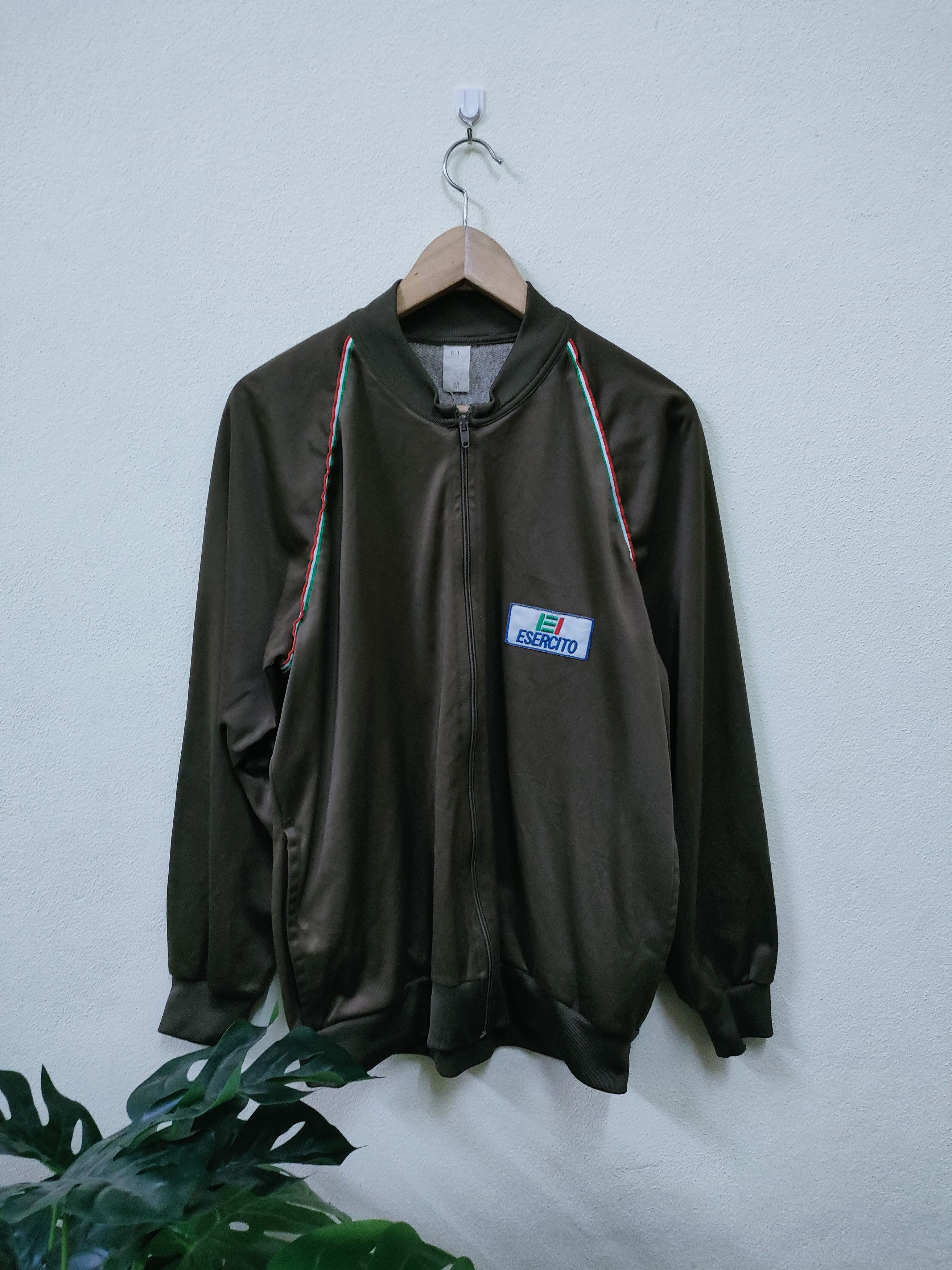 Vintage Vintage Tracktop Military Italy Size US M / EU 48-50 / 2 - 1 Thumbnail