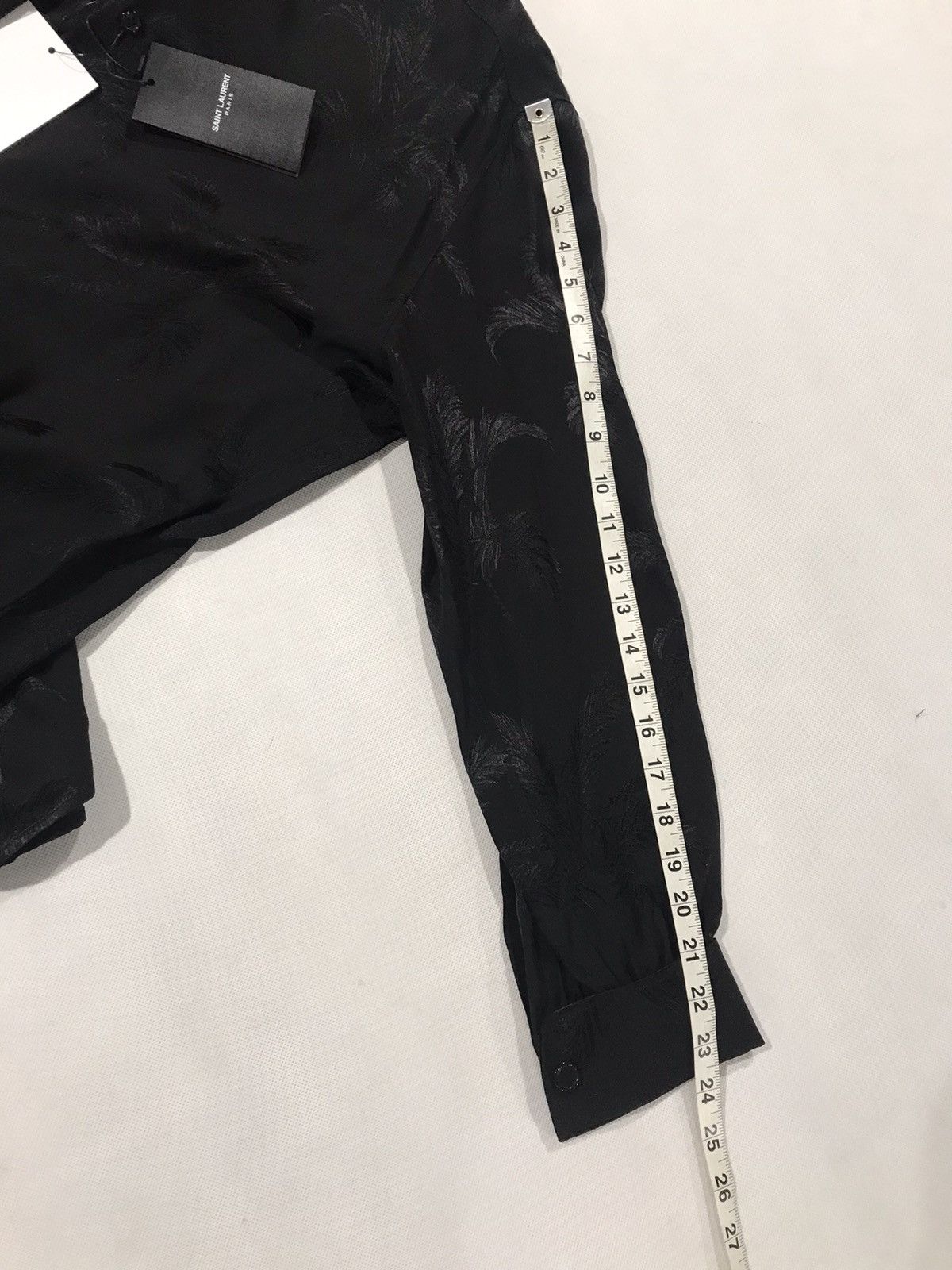 Saint Laurent Paris Saint Laurent jacquard silk shirt. 40/15.5. $1650 Size US M / EU 48-50 / 2 - 4 Thumbnail