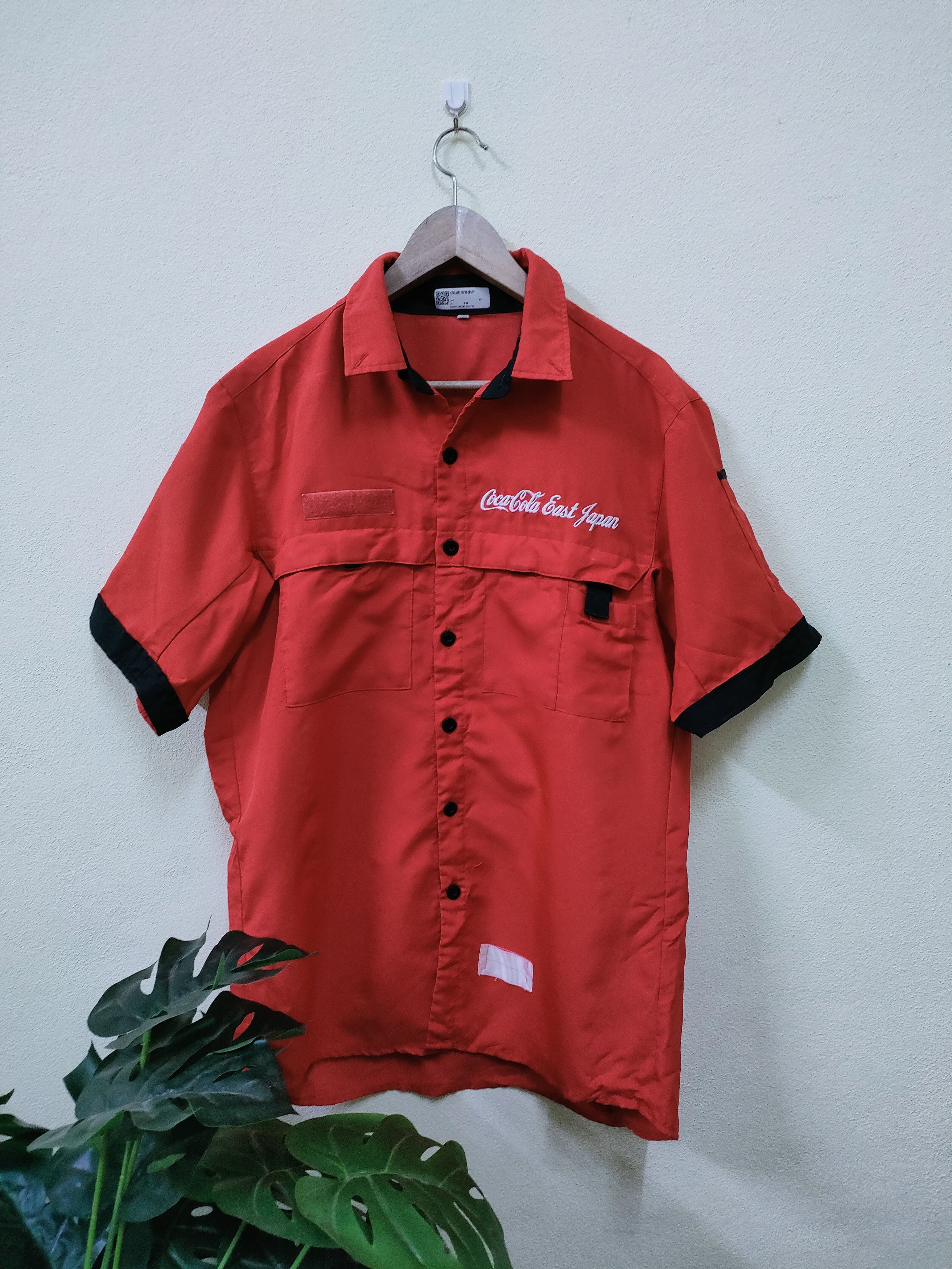 Coca Cola Coca Cola Short Sleeve Worker Shirt Size US M / EU 48-50 / 2 - 2 Thumbnail