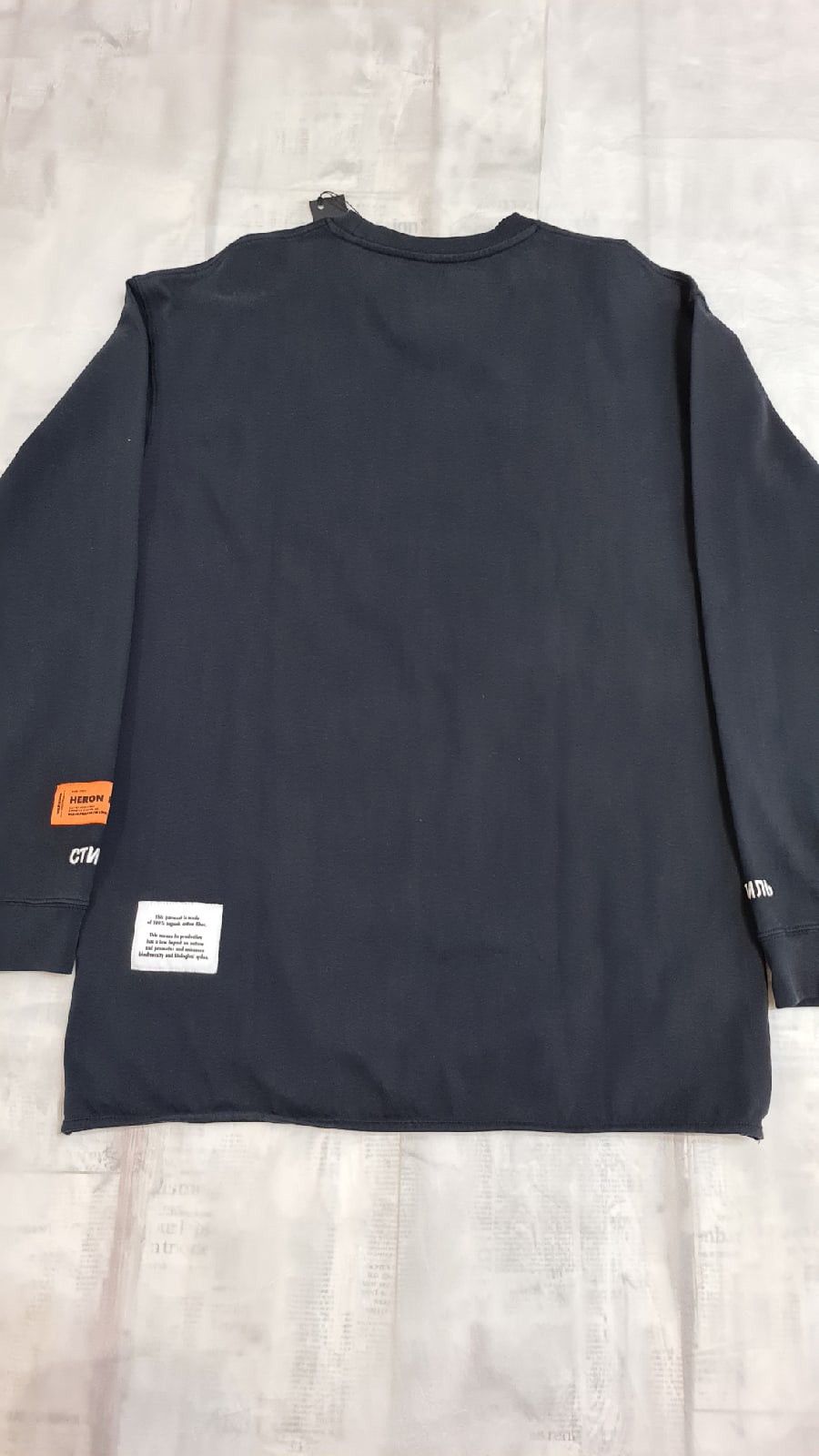 Heron Preston Heron Preston Spray Crow Long Sleeve Fit M size Size US S / EU 44-46 / 1 - 3 Thumbnail