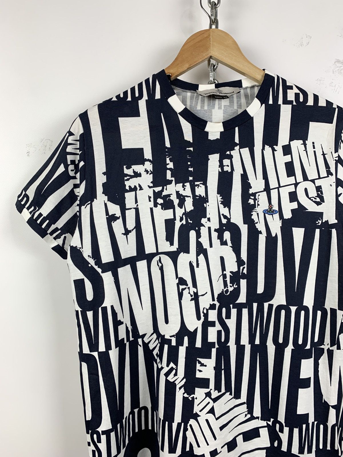 Vivienne Westwood Vivienne Westwood Blue/White Rare T-Shirt Size US M / EU 48-50 / 2 - 2 Thumbnail