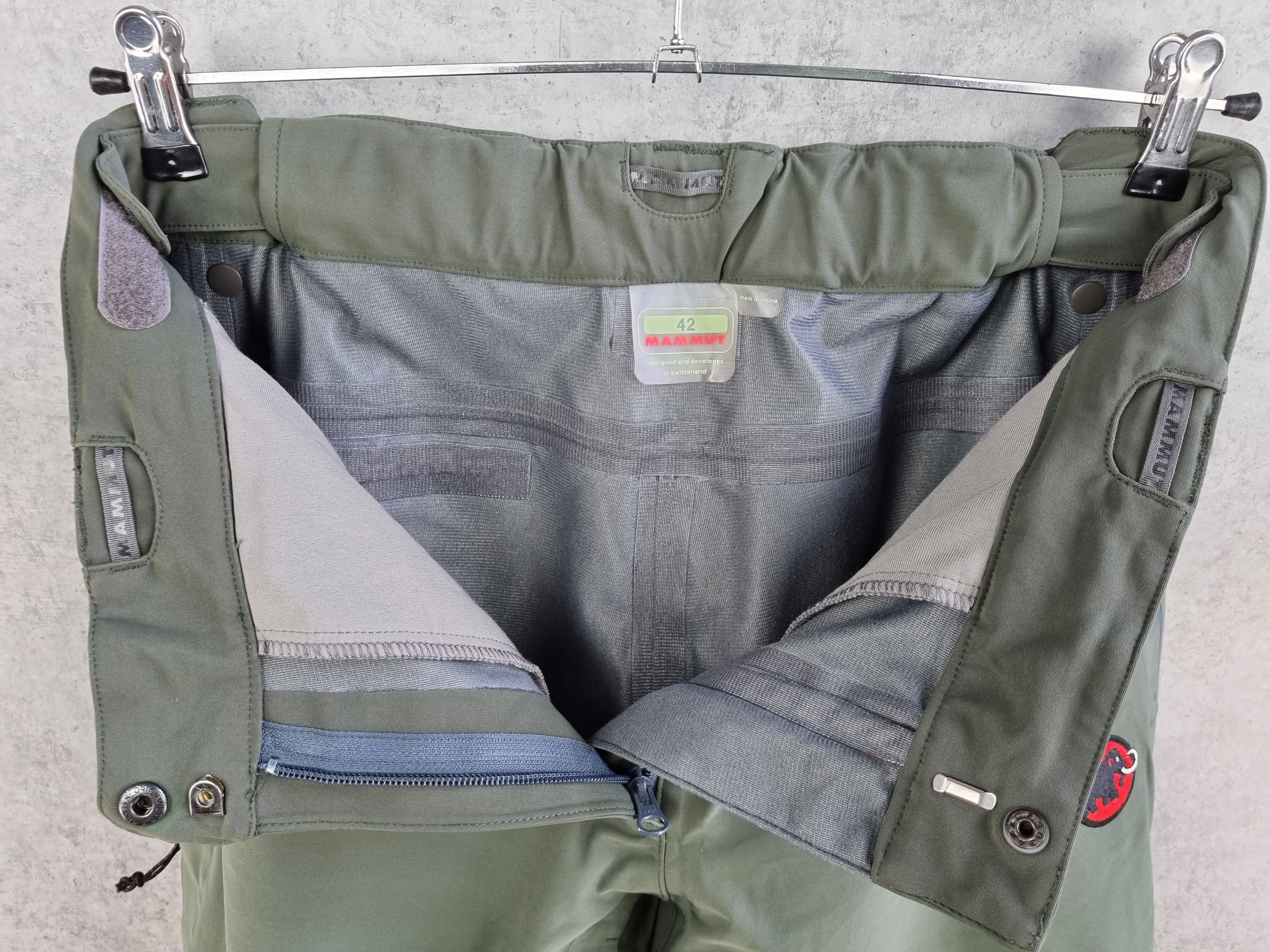 Goretex × Mammut 🎿Mammut Goretex Soft Shell Khaki Designed in Switzerland Size US 32 / EU 48 - 3 Thumbnail