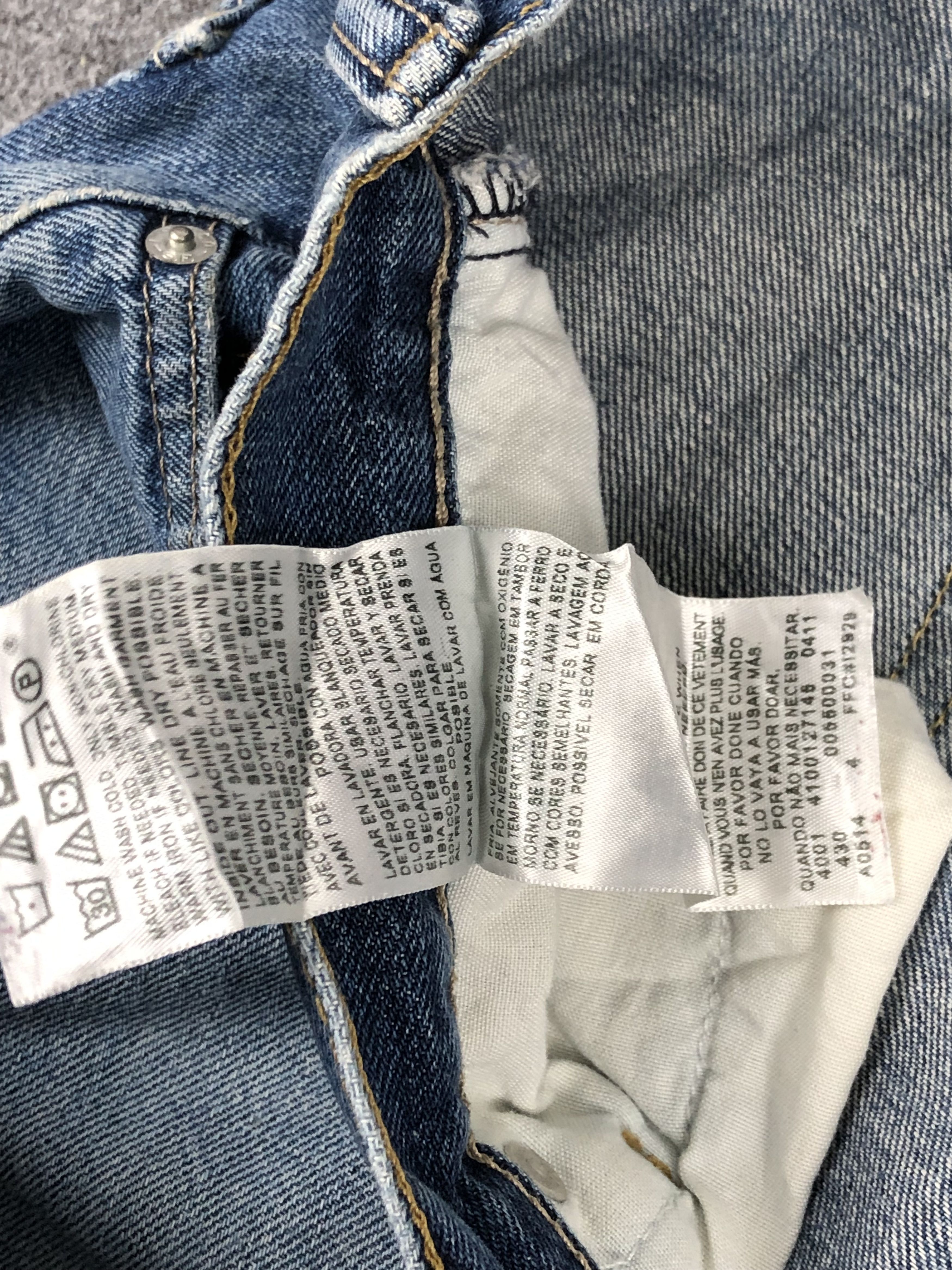 Levi's × Vintage Faded Blue Vintage Levis 550 Jeans DP1401 Size US 36 / EU 52 - 12 Thumbnail