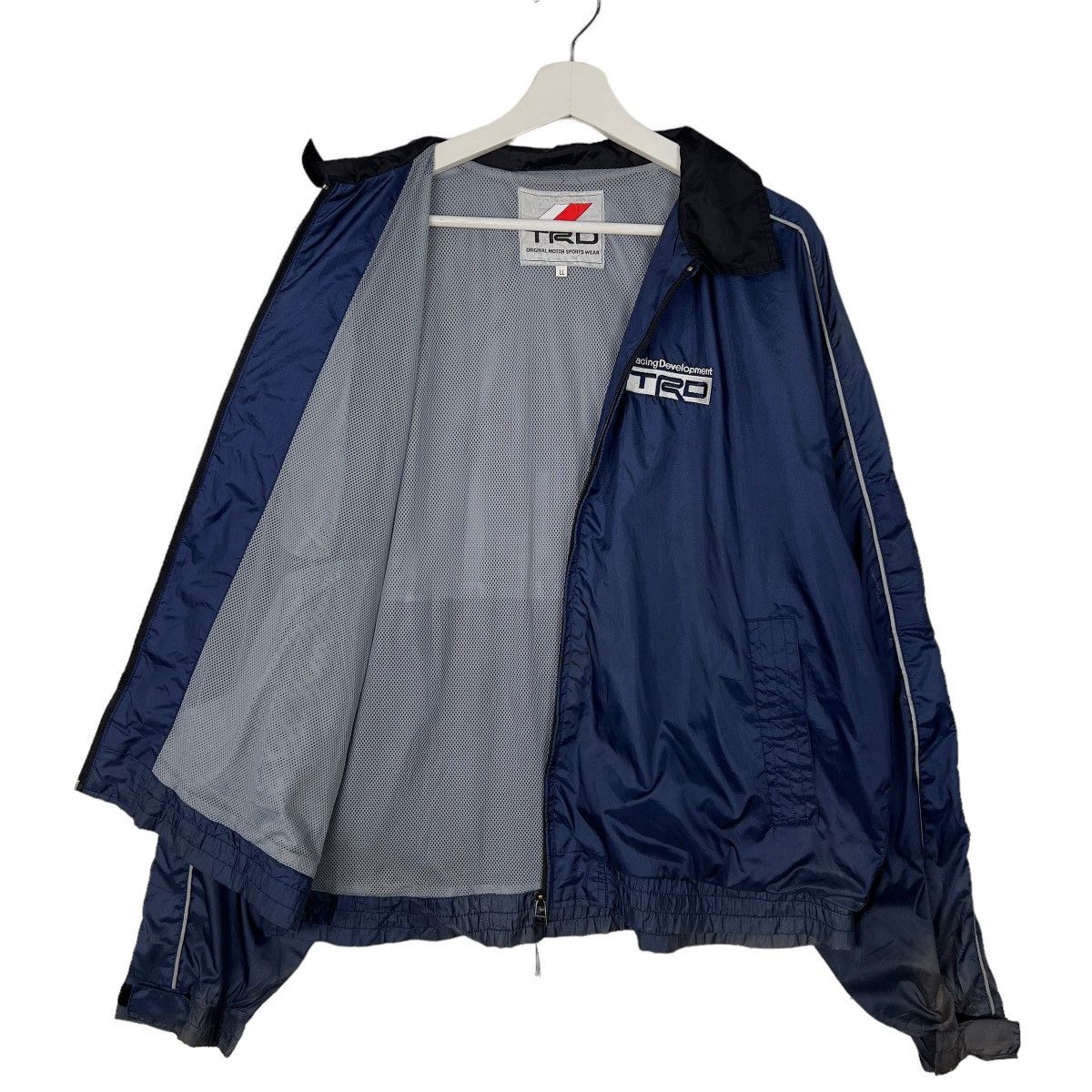Japanese Brand 🔥 80s VINTAGE TOYOTA TRD JACKET Size US L / EU 52-54 / 3 - 7 Thumbnail